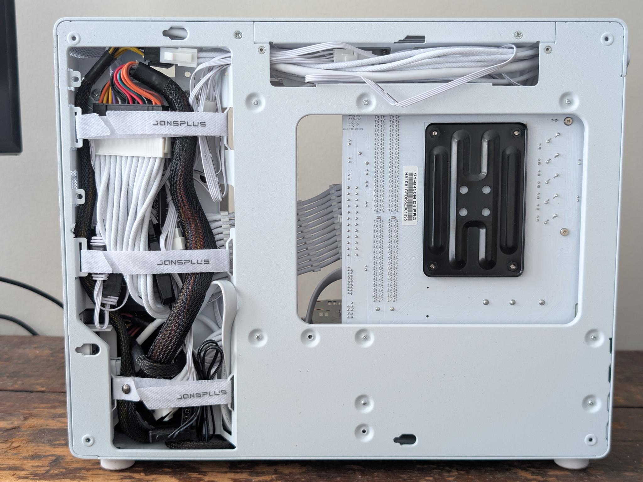 ⭐NEW⭐ M-ATX White Streaming/Gaming PC