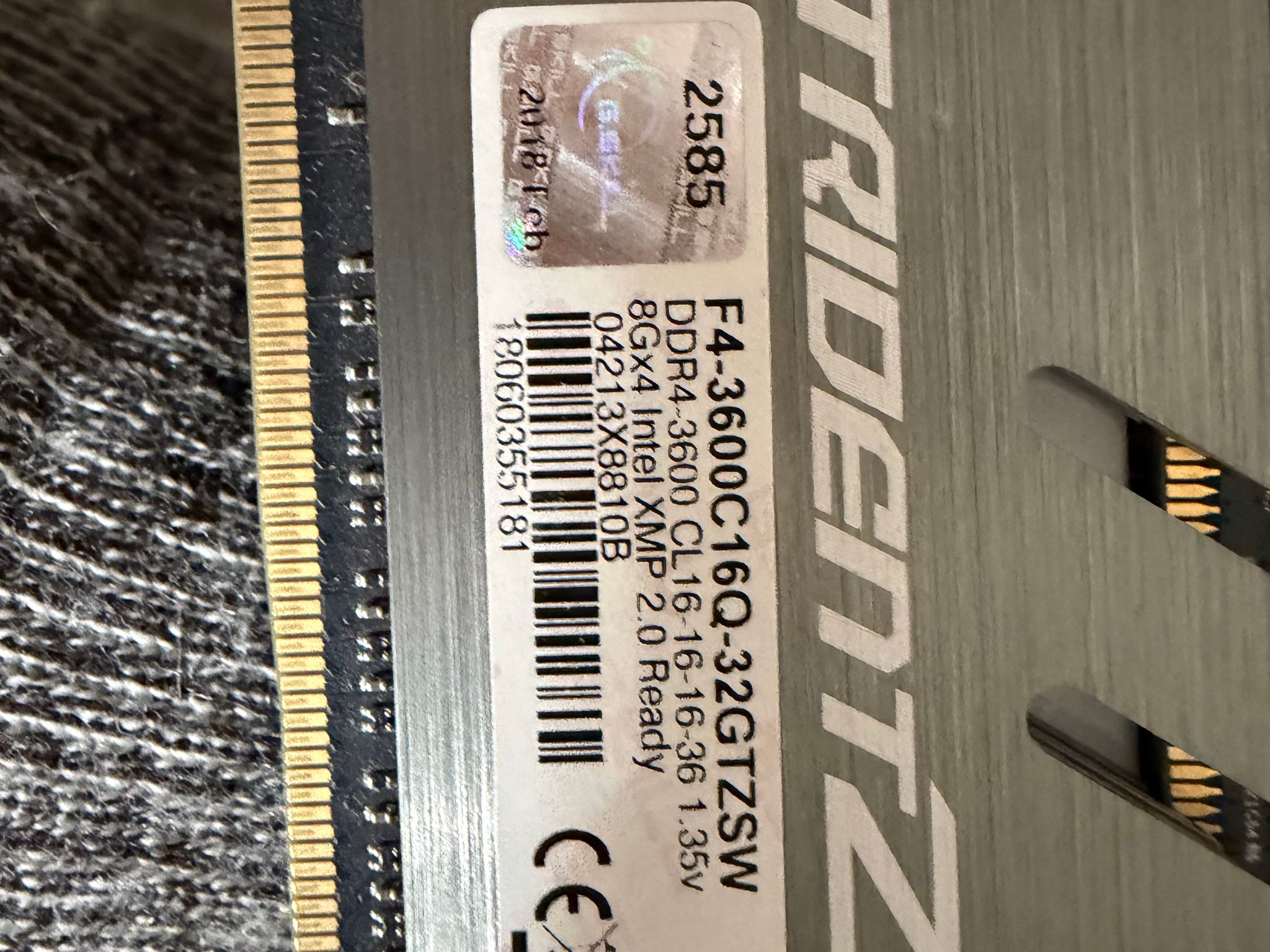 Mismatched 16gb DDR4 I legally and discretely procured from the Las Vegas sphere