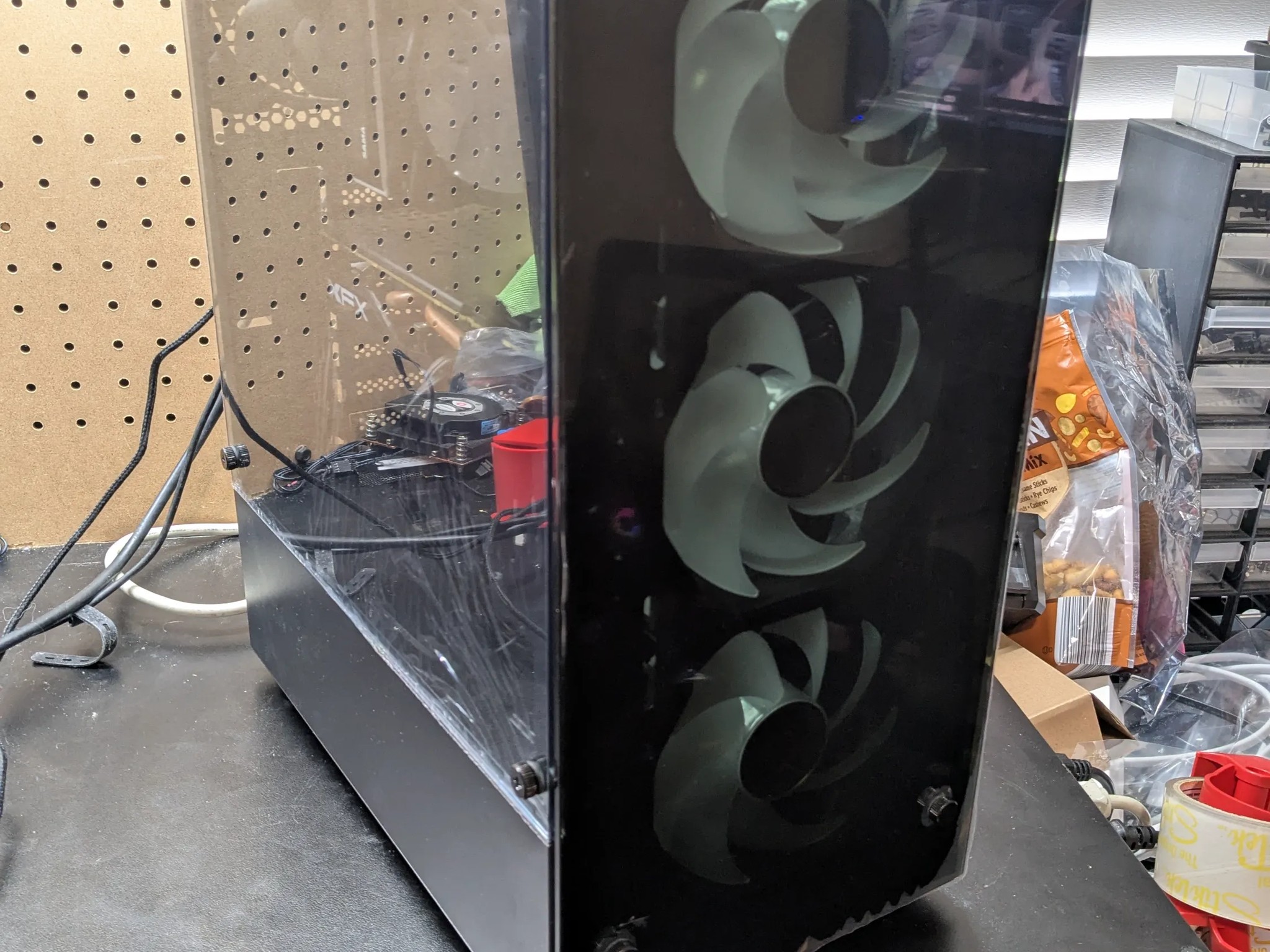 100 FPS Fortnite | 180 Day Warranty | Xeon (same as i7), 16GB RAM, 480GB SSD, RX 570, Win10, Wifi