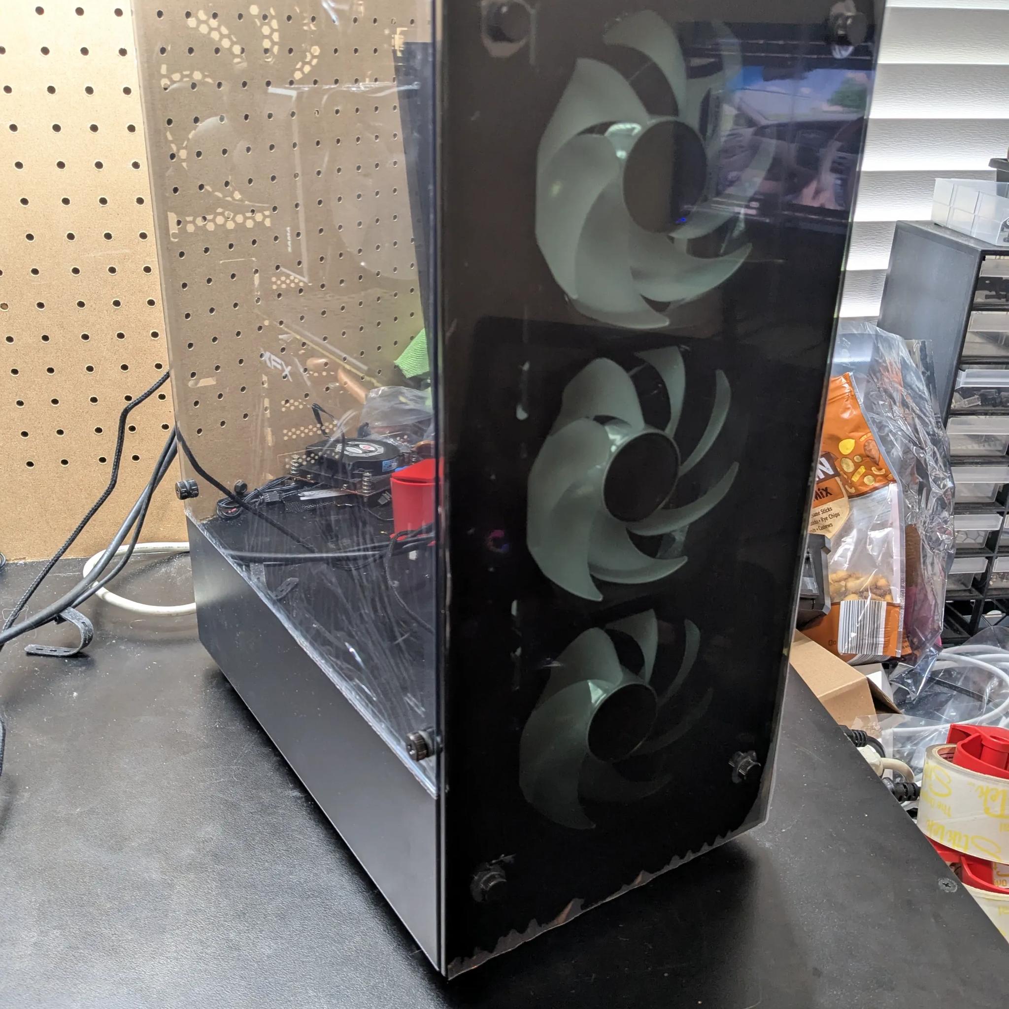 100 FPS Fortnite | 180 Day Warranty | Xeon (same as i7), 16GB RAM, 480GB SSD, RX 570, Win10, Wifi