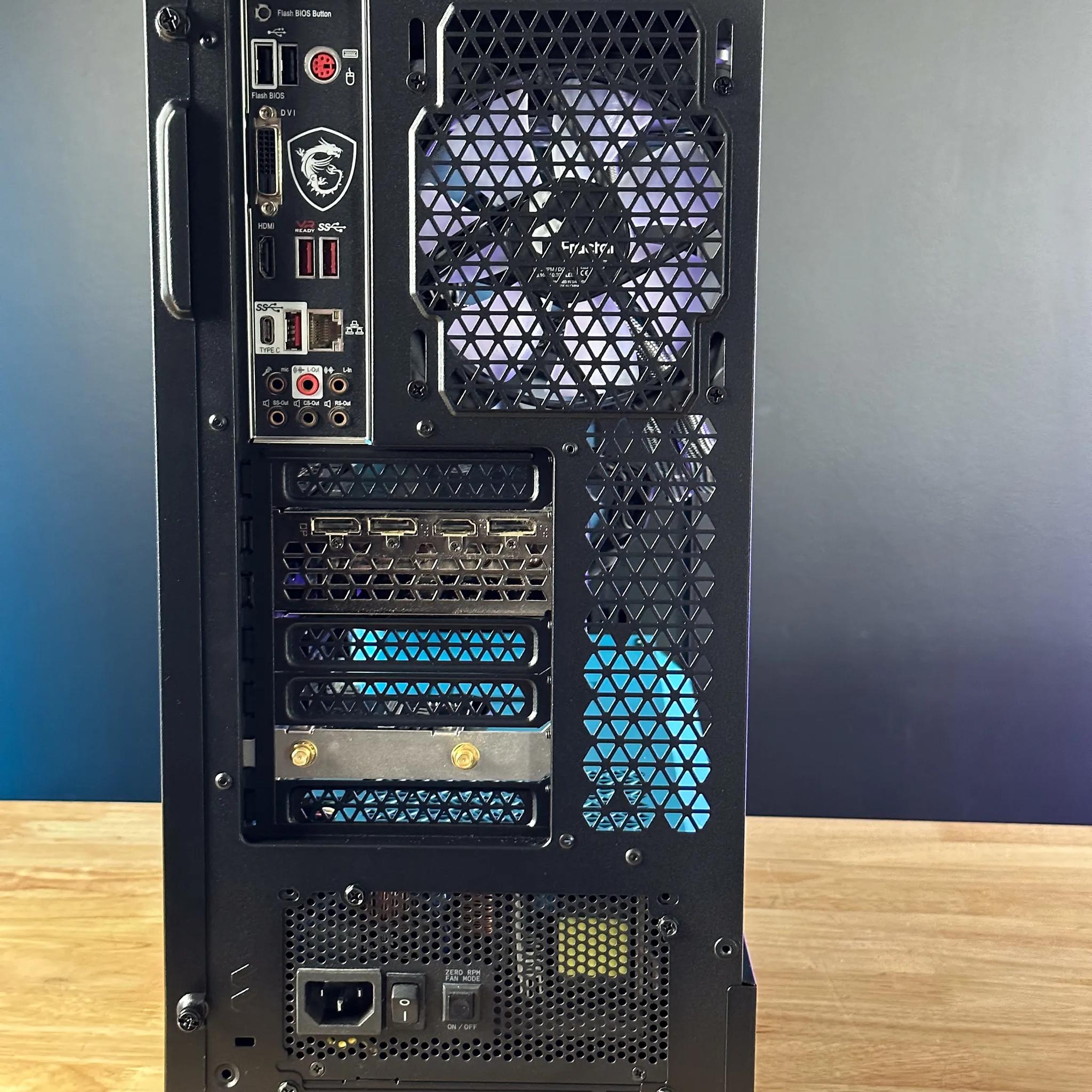 AMD Ryzen 7 3700x/RTX 2070 Super Gaming PC