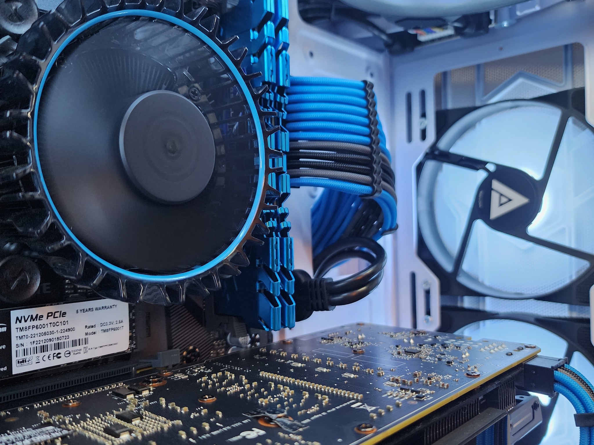 💙🤍💙 Intel Core i3 12100F // GeForce GTX 1070 // G.Skill 16GB 3000MHz
