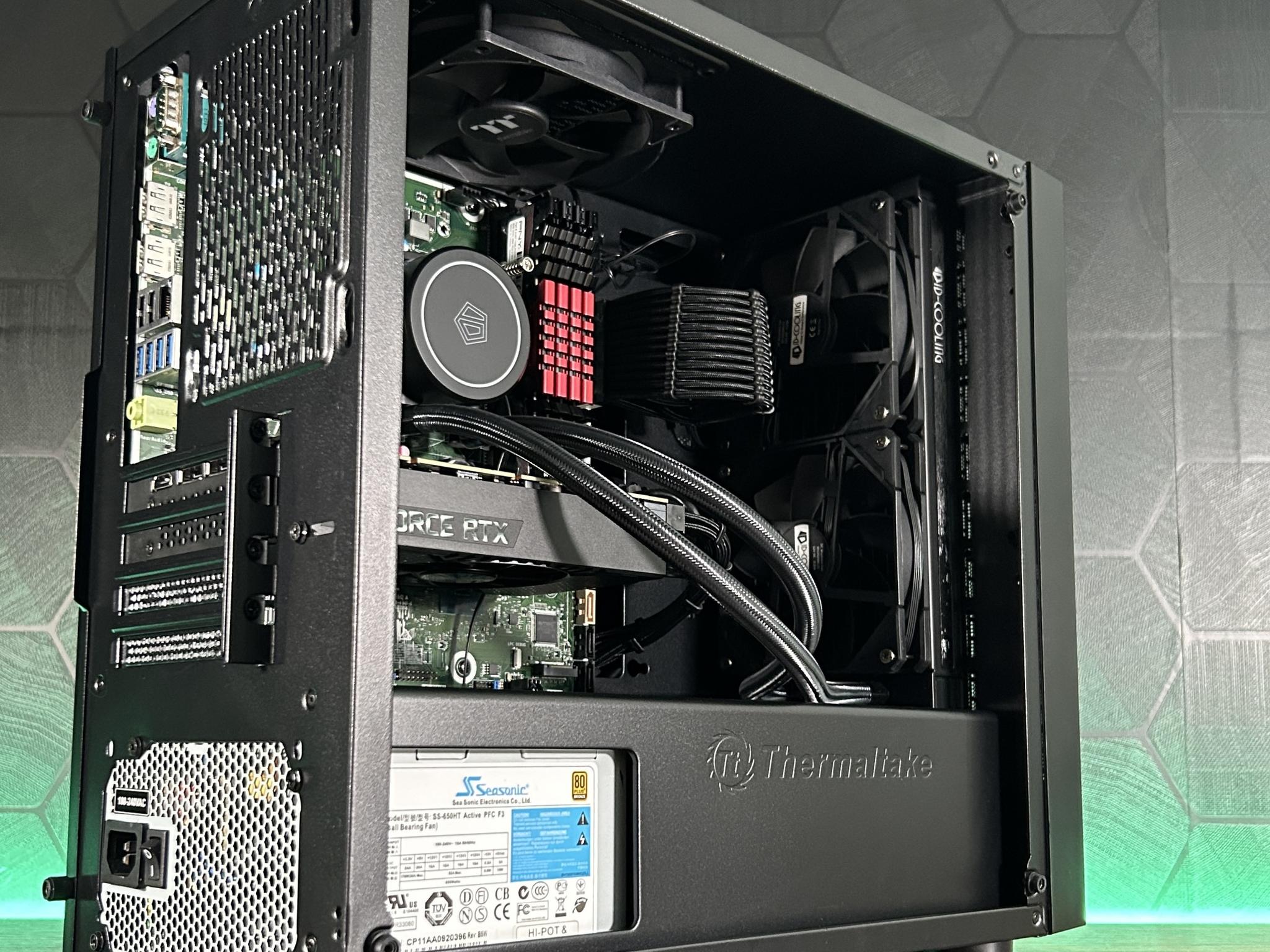 💻USED TECH DEALS💻 RTX 3060 12GB / Intel Core i7 8700 / 240mm AIO / 512GB SSD / 32GB RAM / WIN10