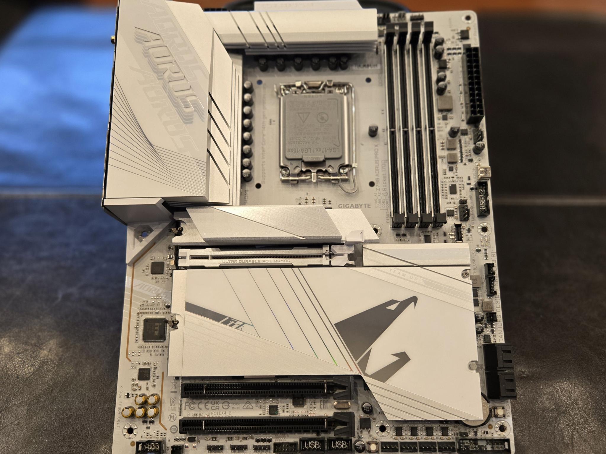 Gigabyte Z790 Aorus Pro X