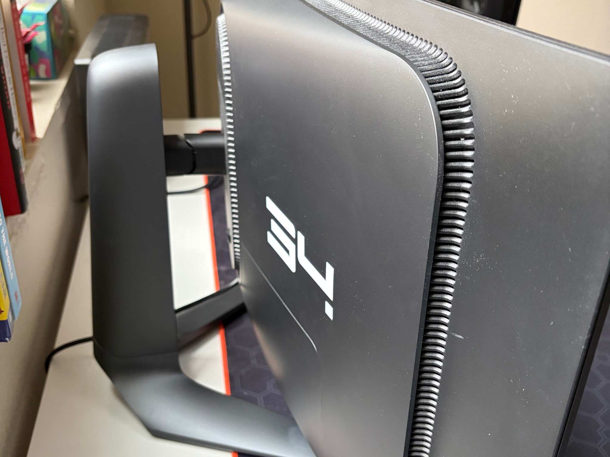 Alienware AW3423DWF Curved QD-OLED Gaming Monitor - 34-inch 165 hz
