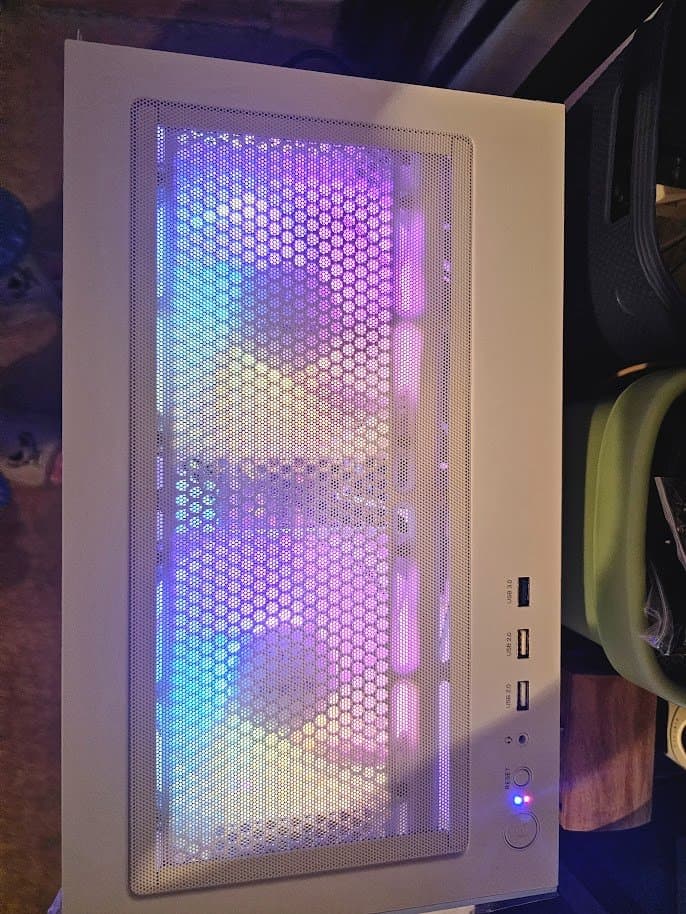 ⚡ White RGB Gaming PC – RTX 5060 Ti / i5‐12600KF – 240FPS Monster / Clean Build ⚡