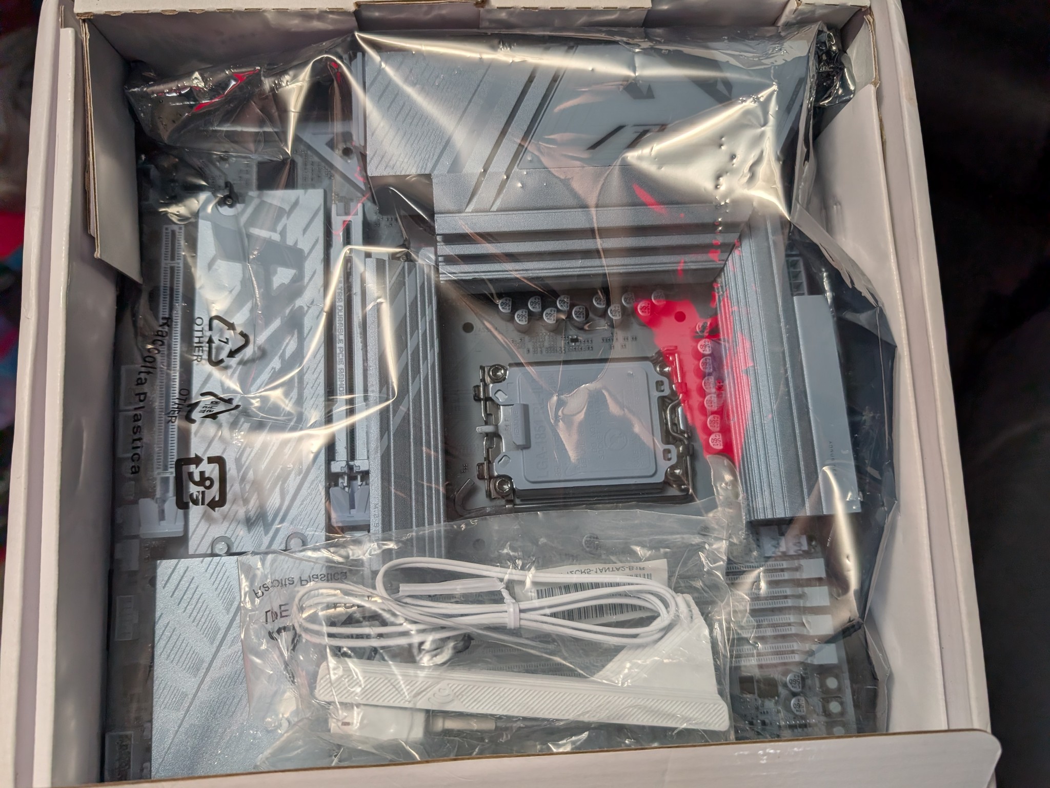 Gigabyte Aorus Elite Z890M ICE Motherboard