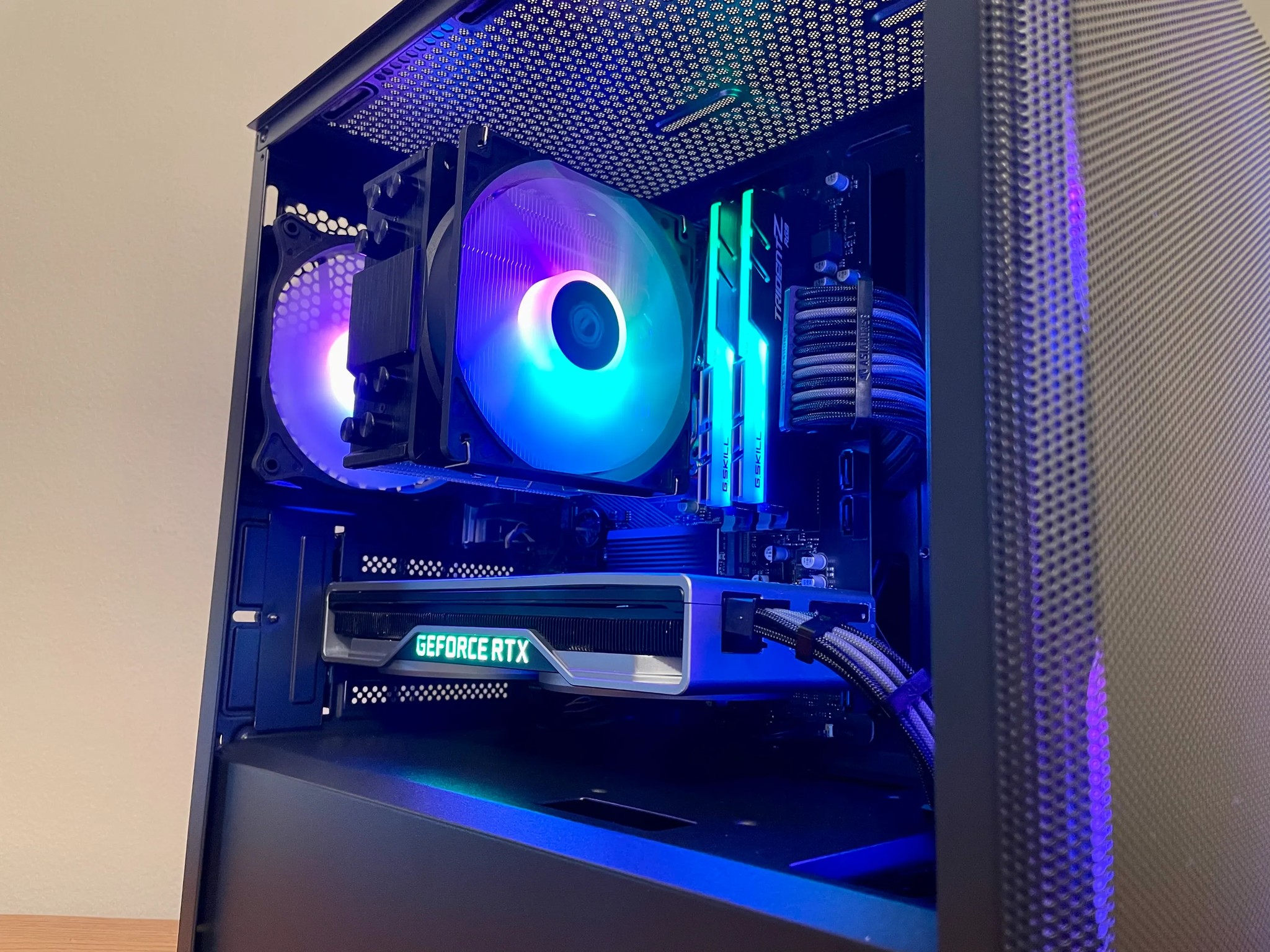 Ryzen 5 5600 - RTX 2060 Super - 1TB SSD - 16GB DDR4 - Gaming PC