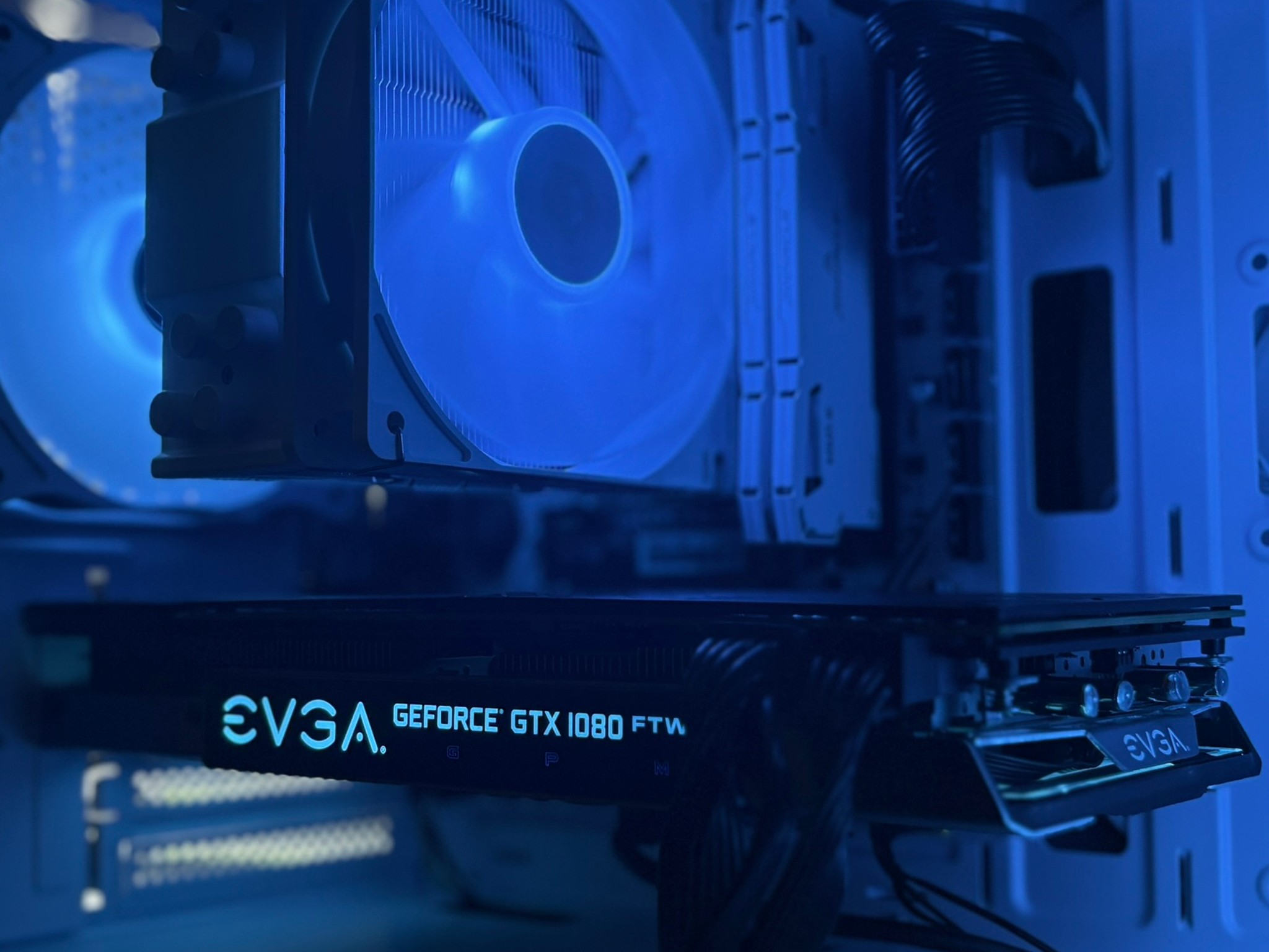 GTX 1080 | R5 2600 Gaming PC