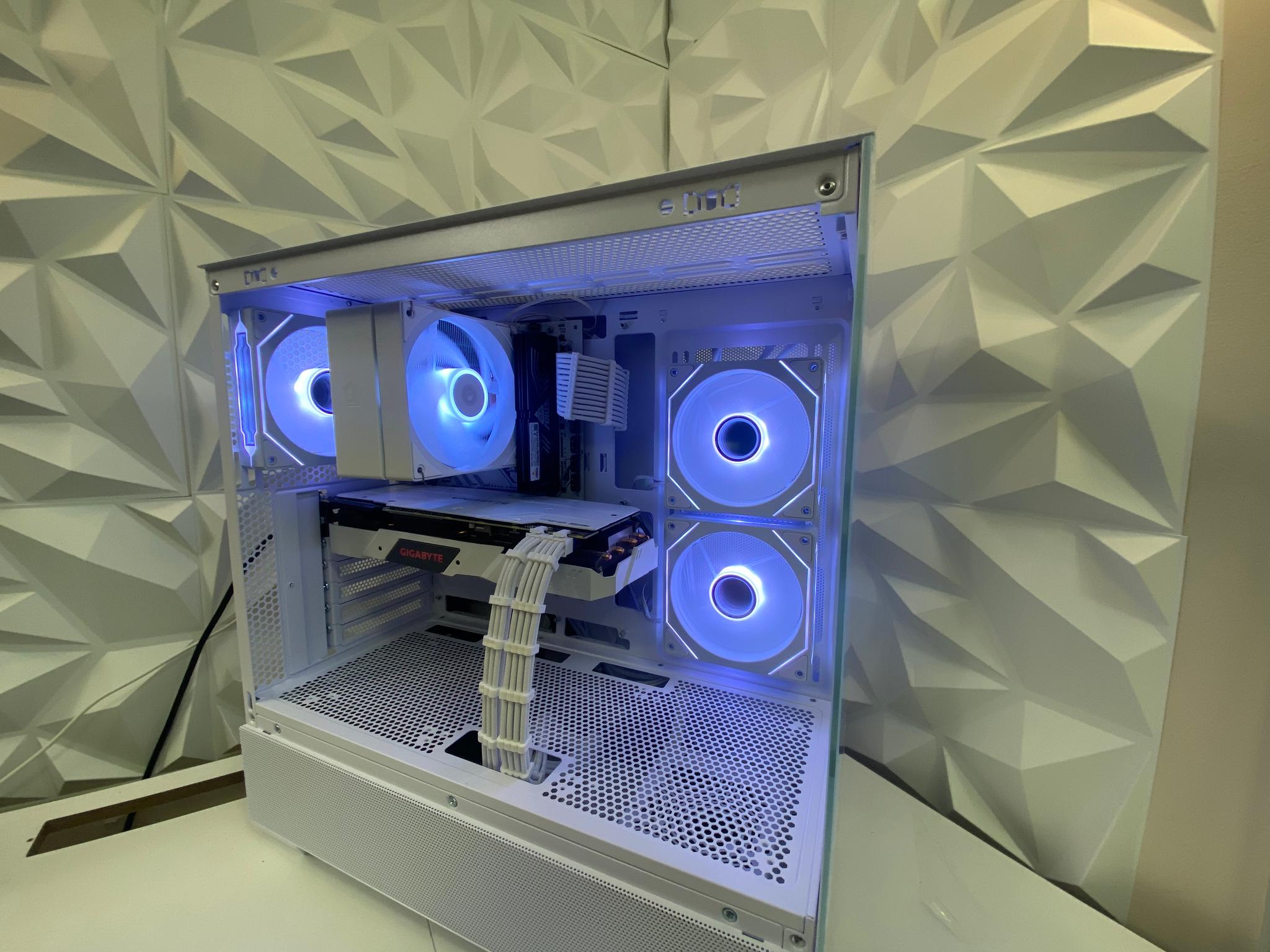 🎅🎅 White Elite Build – Ryzen 7 2700X + RTX 2070 Super 8GB | 1080p/1440p High FPS Ready