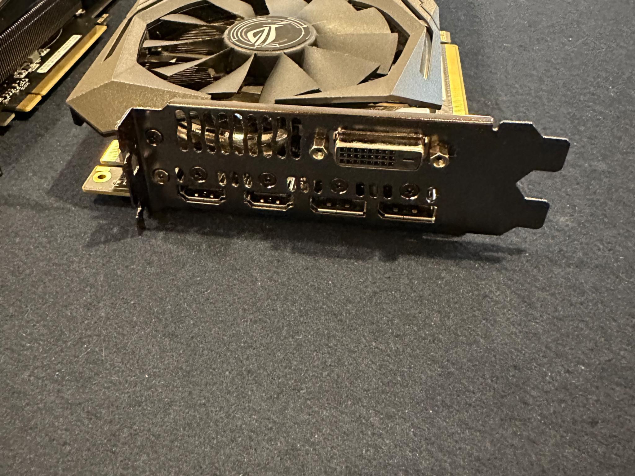 Asus ROG STRIX 1070ti 8gb (x2) SLI with Zotac Bridge