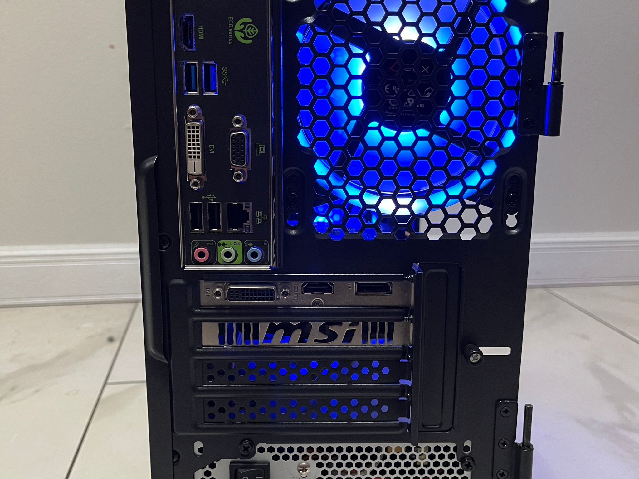 Super Budget Gaming PC - Intel i7-4790, AMD R7 360 2GB, 16GB RAM, 1.1TB Storage, w/ Wi-Fi, BT & RGB