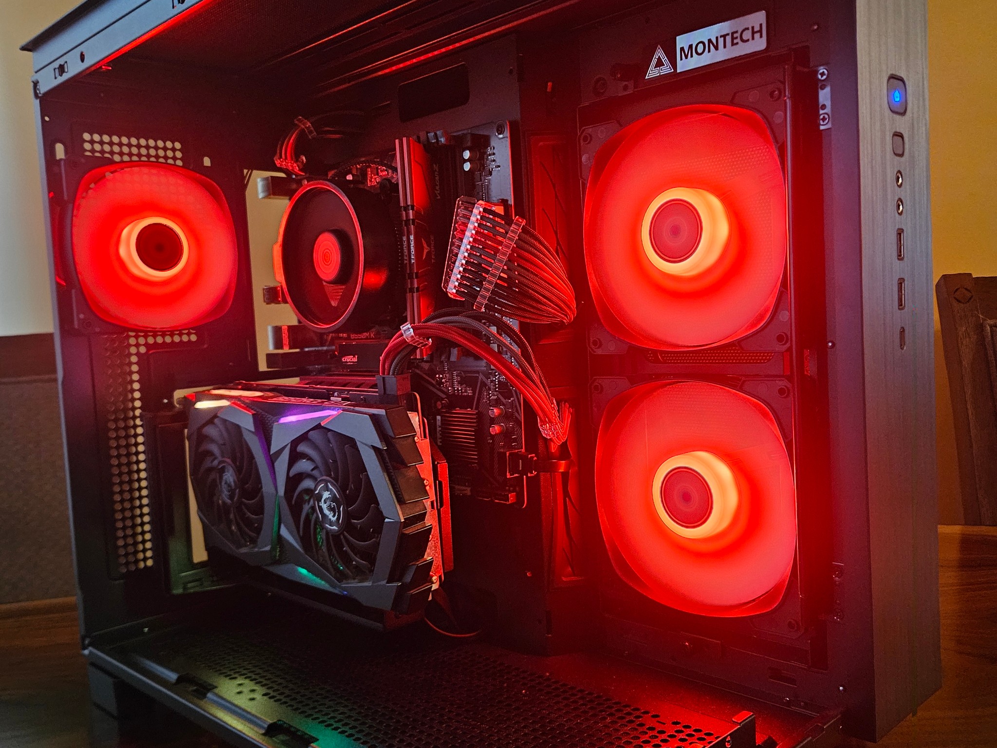 250 FPS in Fortnite | Red and Black Theme | GTX 1660 Super | Ryzen 5 5500 | 16 GB DDR4|