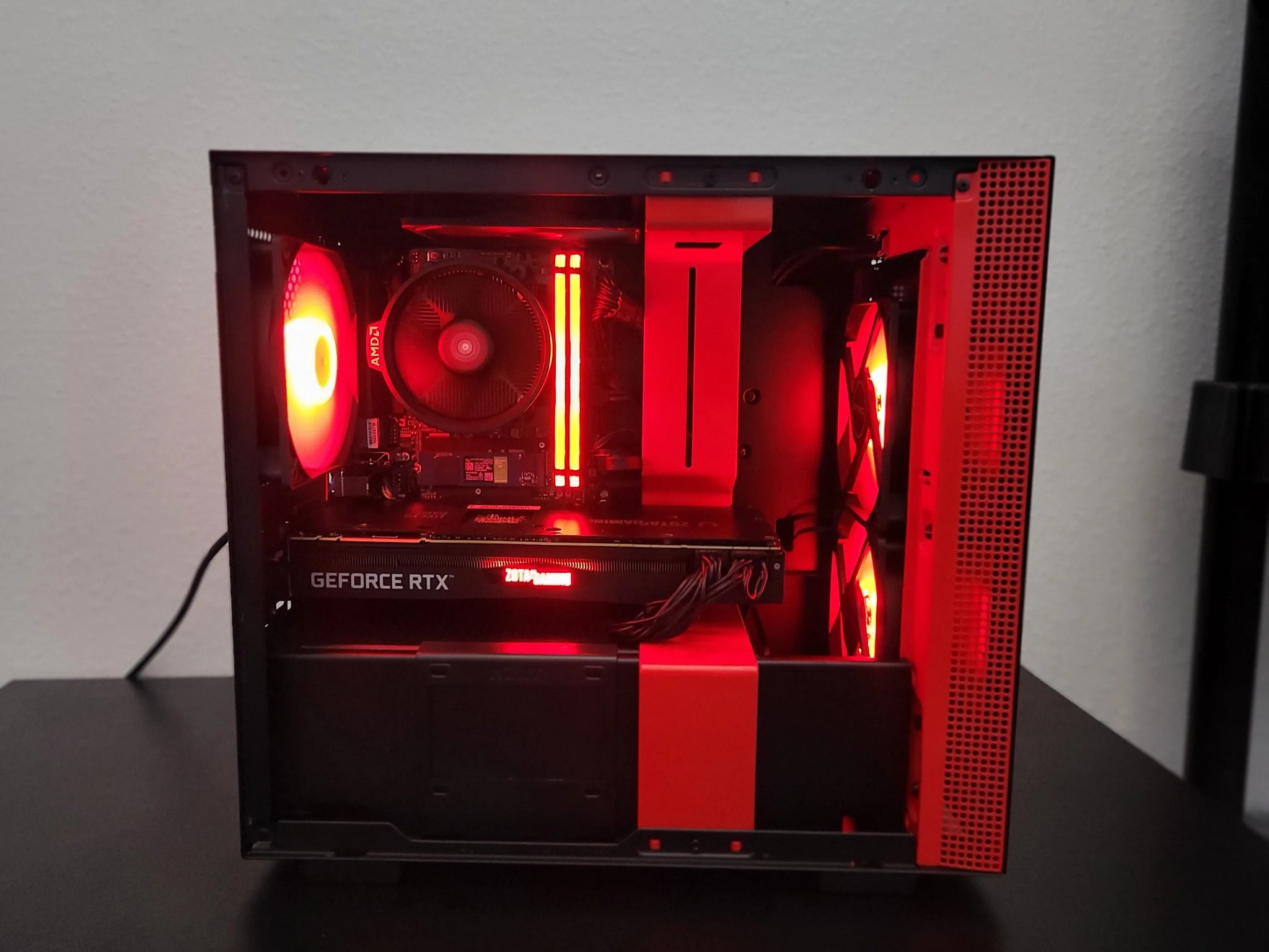 Spiderman (ITX) // Ryzen 5 5500 // RTX 2070 Super // 16GB DDR4 // 1TB NVME SSD // WIFI // 90% NEW