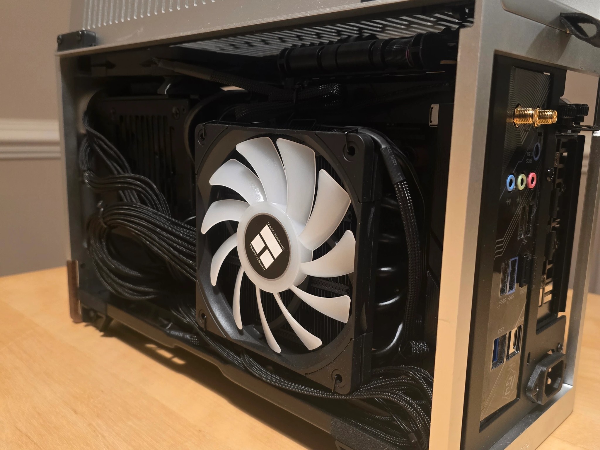 1440p Compact "Silver Badger+ V2" | Eats through Fortnite and AAA Games | Nvidia RTX 4070 Super