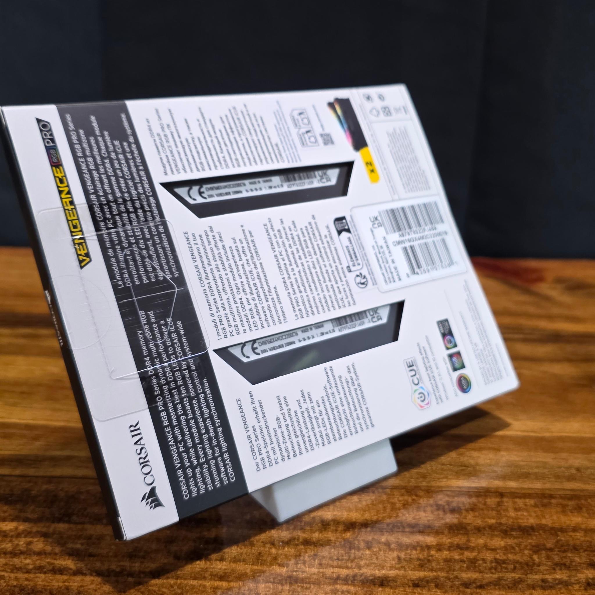 Corsair Vengeance RGB Pro (CMW16GX4M2C3200C16) 16GB DDR4