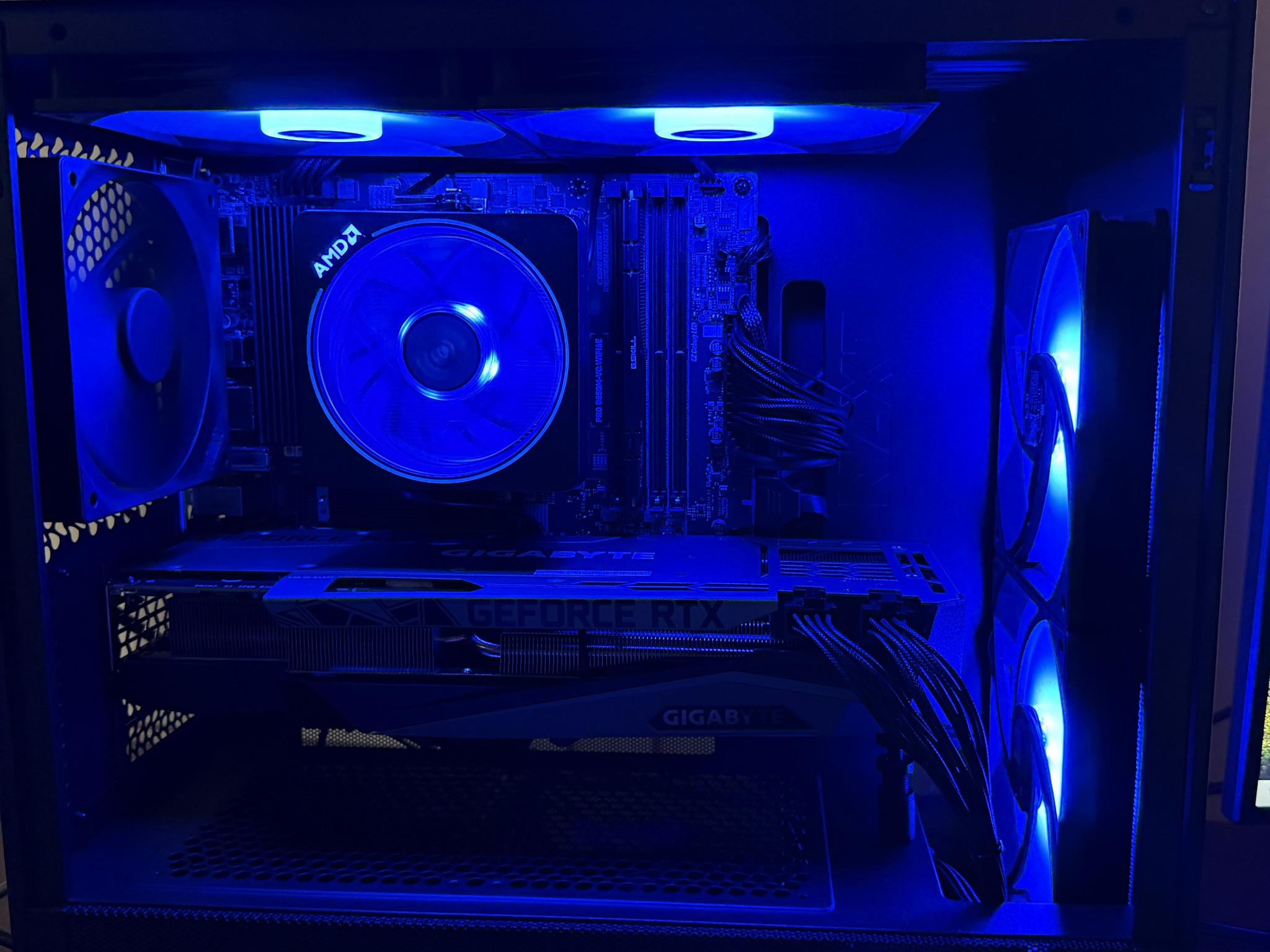 "Eternal Dragon" Ryzen 5 7500X3D, RTX 3080 12GB, 16GB DDR5-6000, 1TB Gen4 NVMe