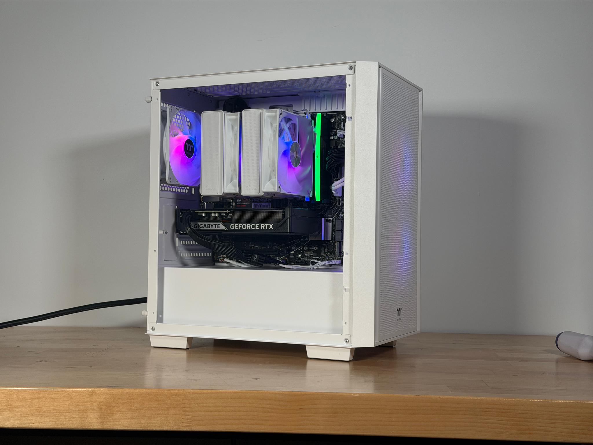 RTX 5060TI 16gb Ryzen 5 7600x3d Gaming PC
