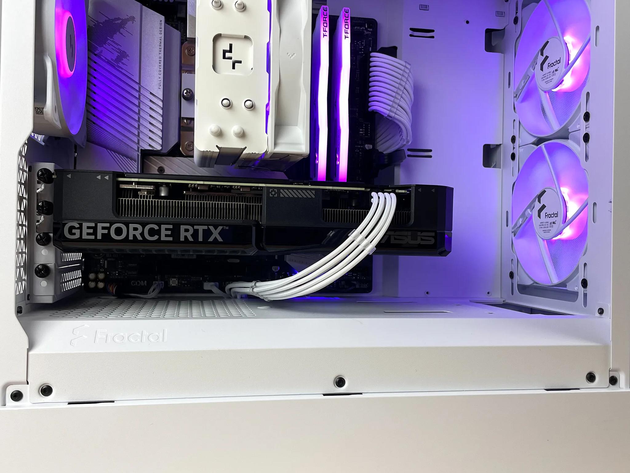 AES Glacier V2 - 13400F/RTX 4070 Gaming PC