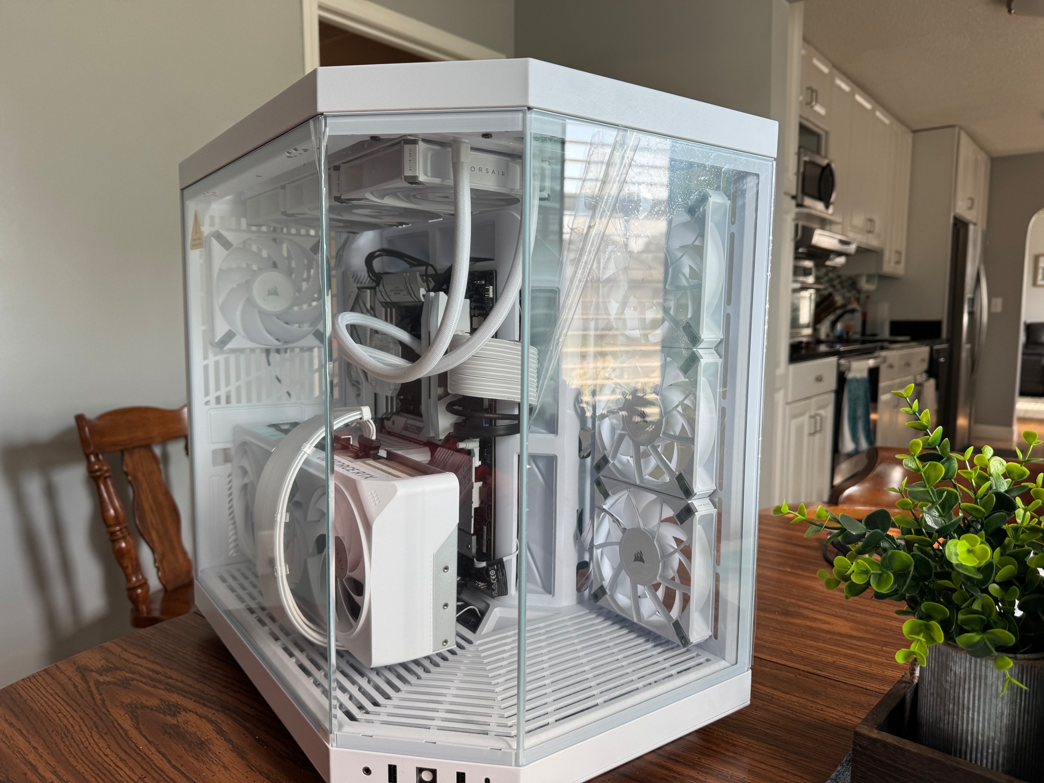 1440/4K Ultimate Whiteout Gaming PC | Nvidia RTX 4090 | Ryzen 7 7800x3d
