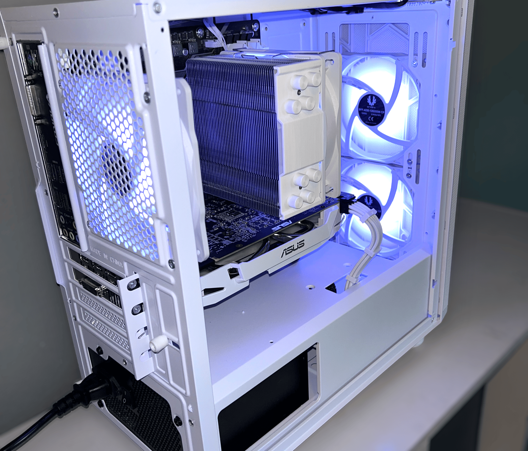 Custom White Gaming PC | GTX 1070 8Gb + Ryzen 5 2600