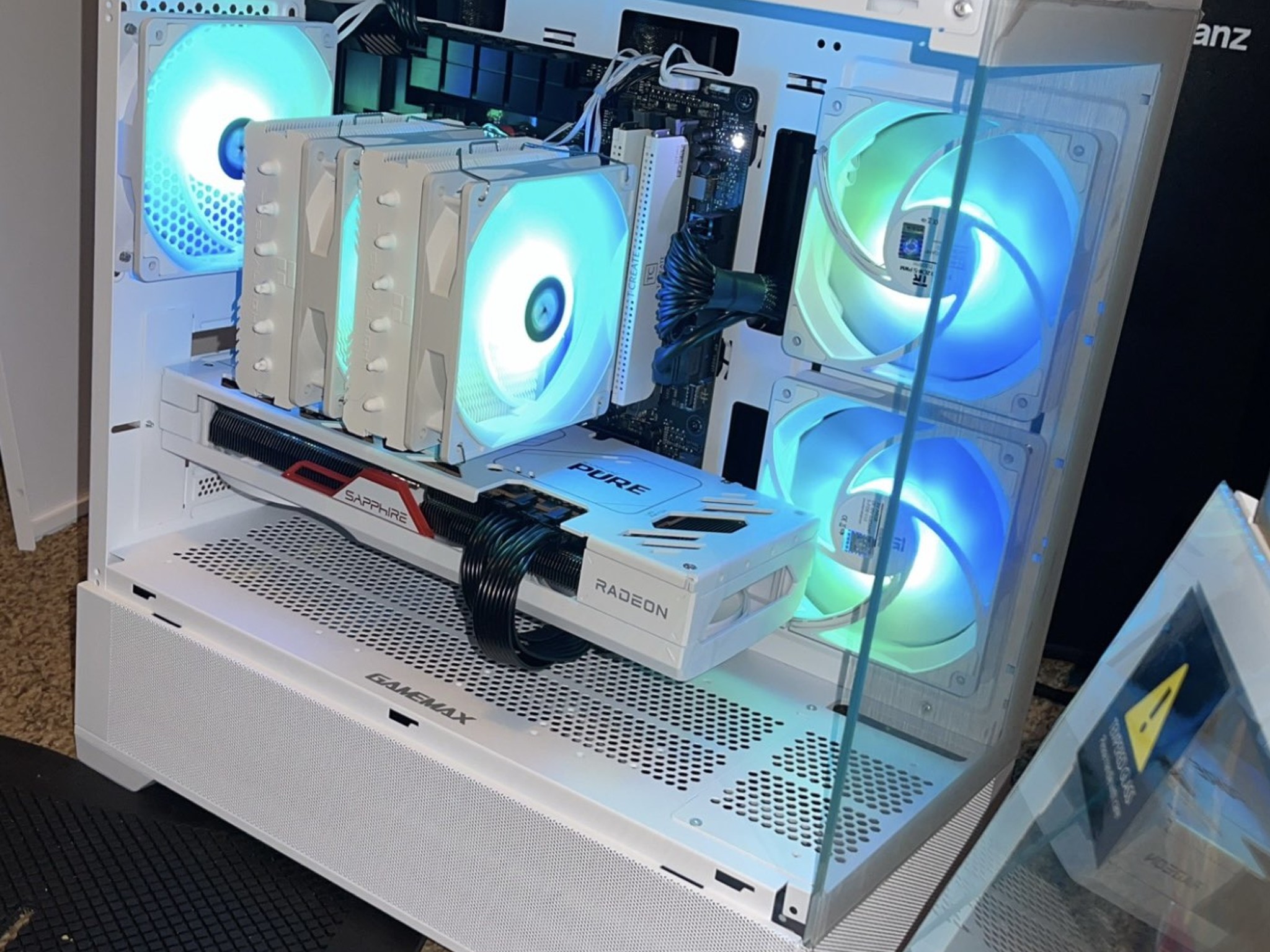 Elite Gaming PC - Ryzen 5 7600, RX 7800 XT, 32 GB DDR5