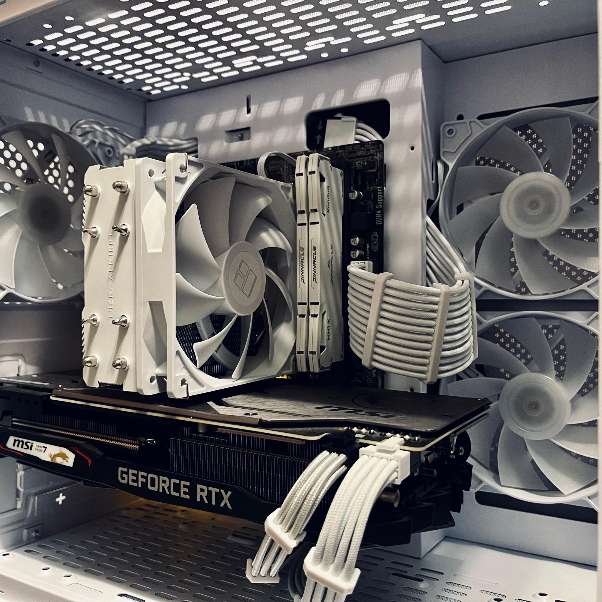 Custom Gaming PC |2070 Super // Ryzen 3600 // 512GB SSD + 1TB|