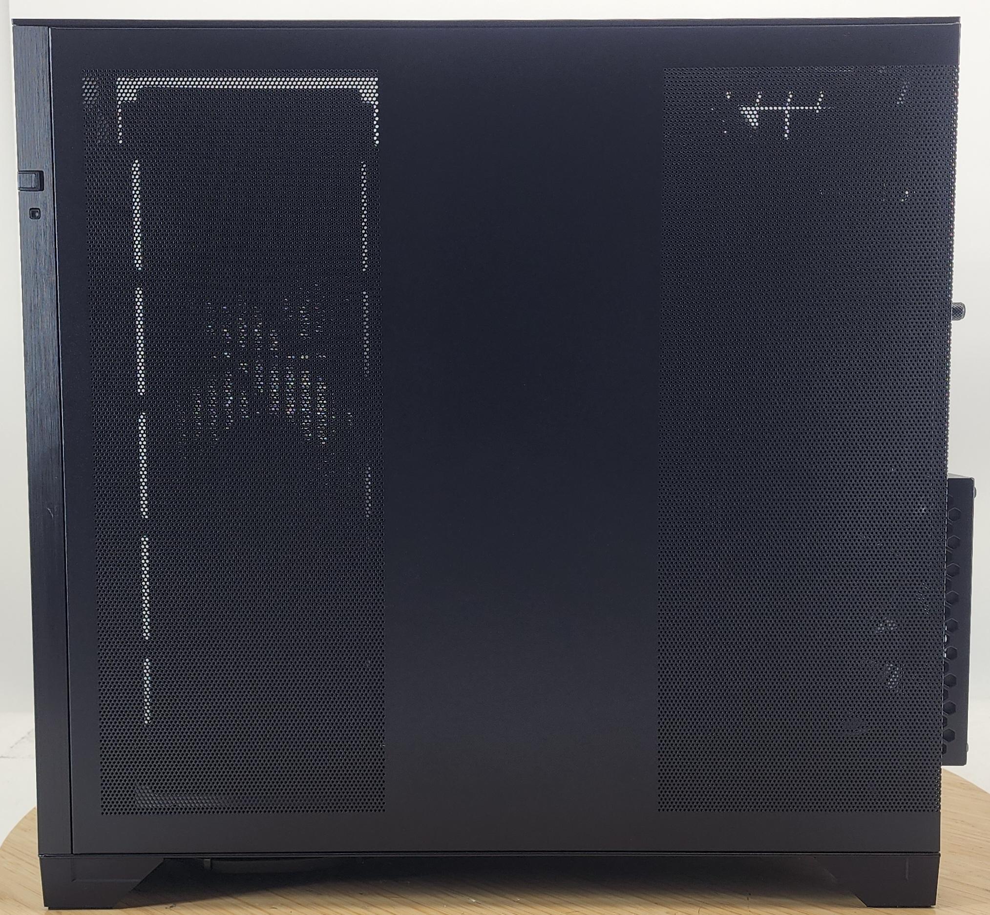 Gaming PC Ryzen 7 9800X3D 32GB RAM 2TB SSD RX 7900 XTX 24GB Windows 11 Computer