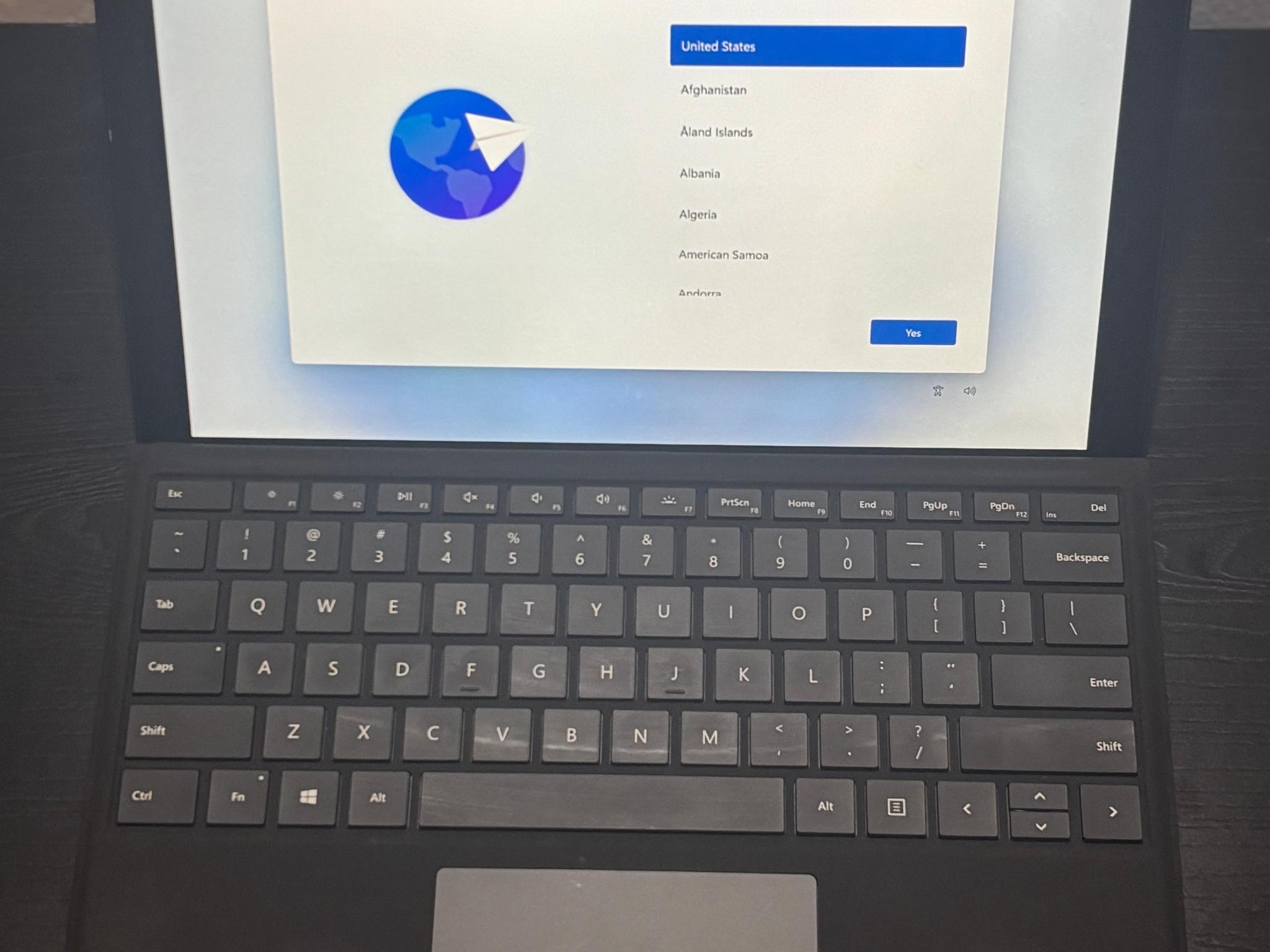 Microsoft Surface Pro 7 | i5 10th Gen | 8GB RAM | 256GB SSD