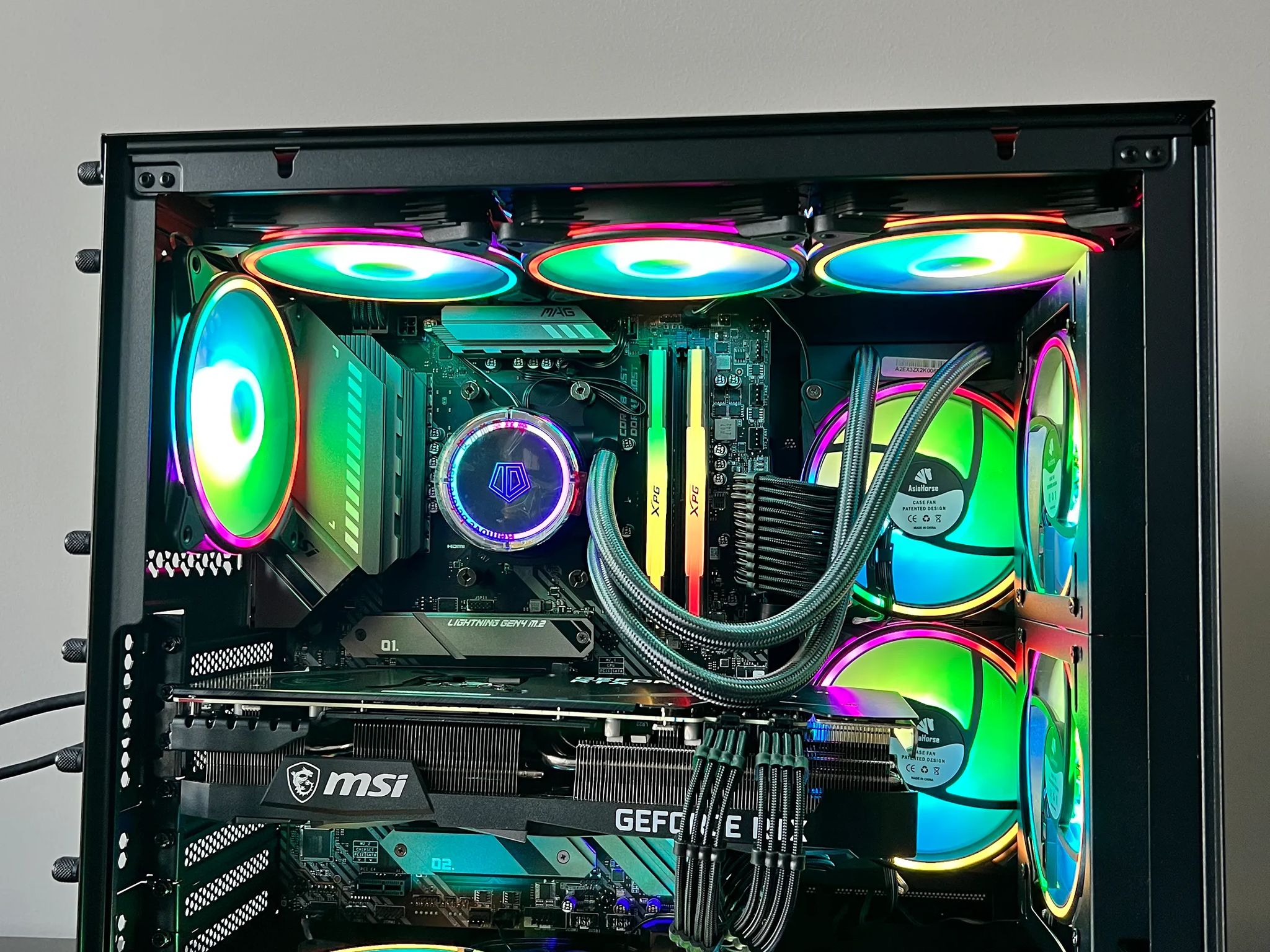 Ryzen 7 5800X3D | RTX 3080 | Pro Gamer