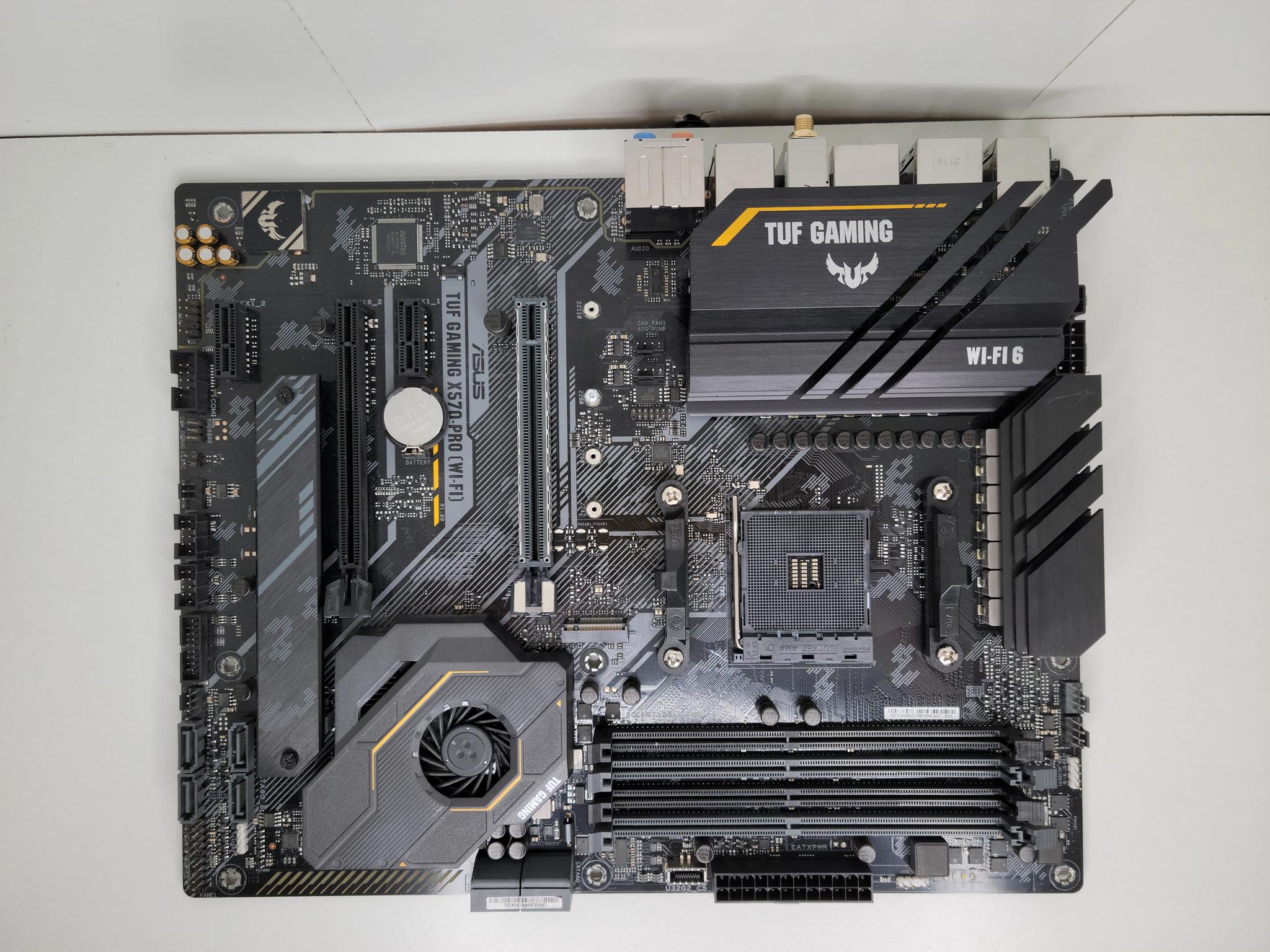 ASUS TUF Gaming X570-Pro (WiFi) (READ DESCRIPTION)