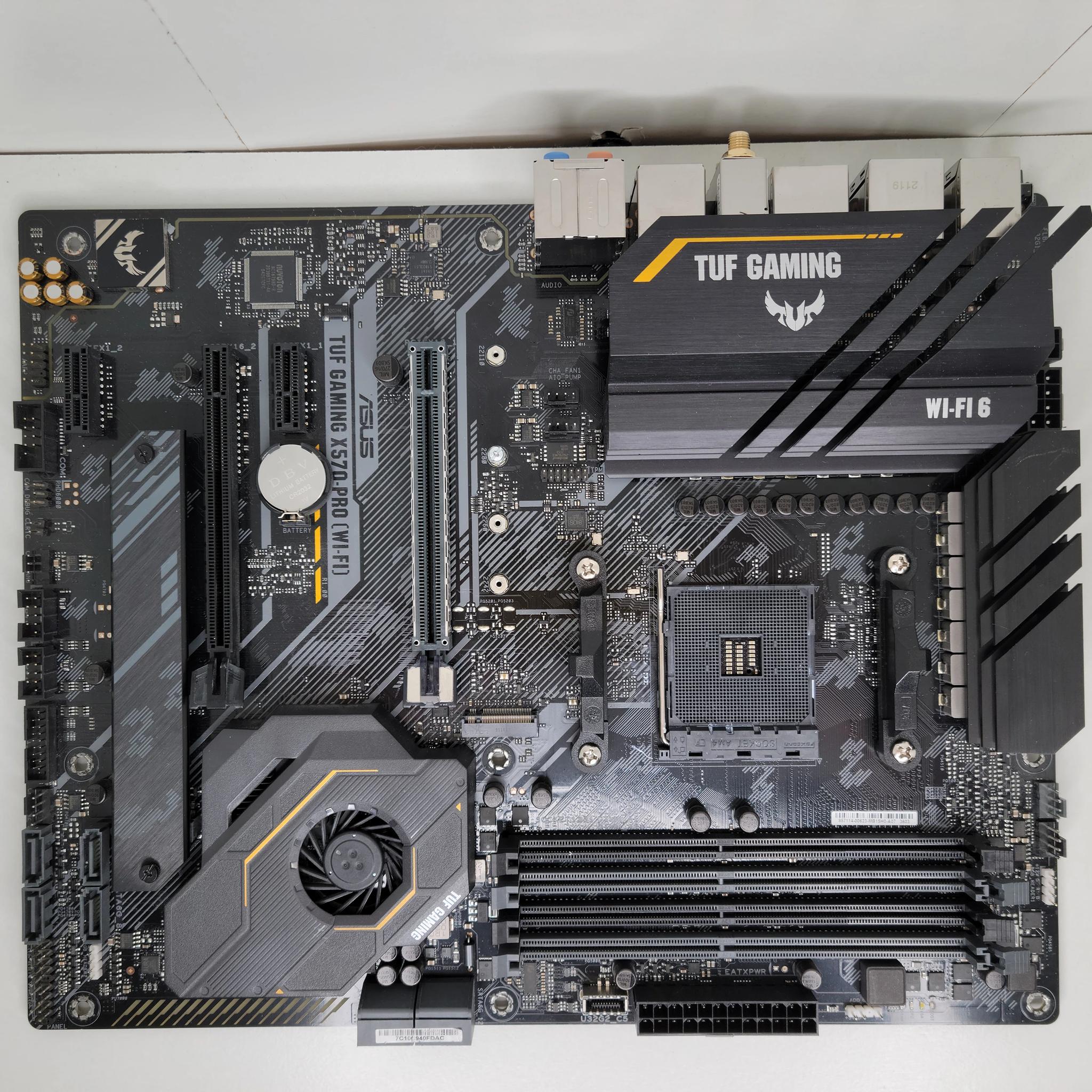 ASUS TUF Gaming X570-Pro (WiFi) (READ DESCRIPTION)