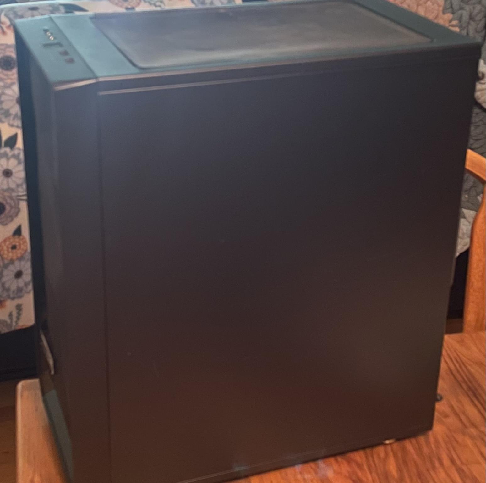 Gaming PC! RTX 3070, RYZEN 7 3700X, 16 GB RAM