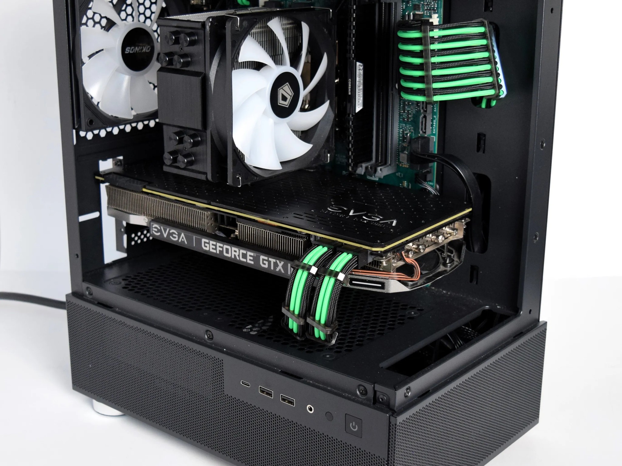 Fresh Build! Intel i7 7700 | GTX 1080ti 11GB | 16gb Ram | 512 GB Storage | Okinos 3 Fish Tank Case