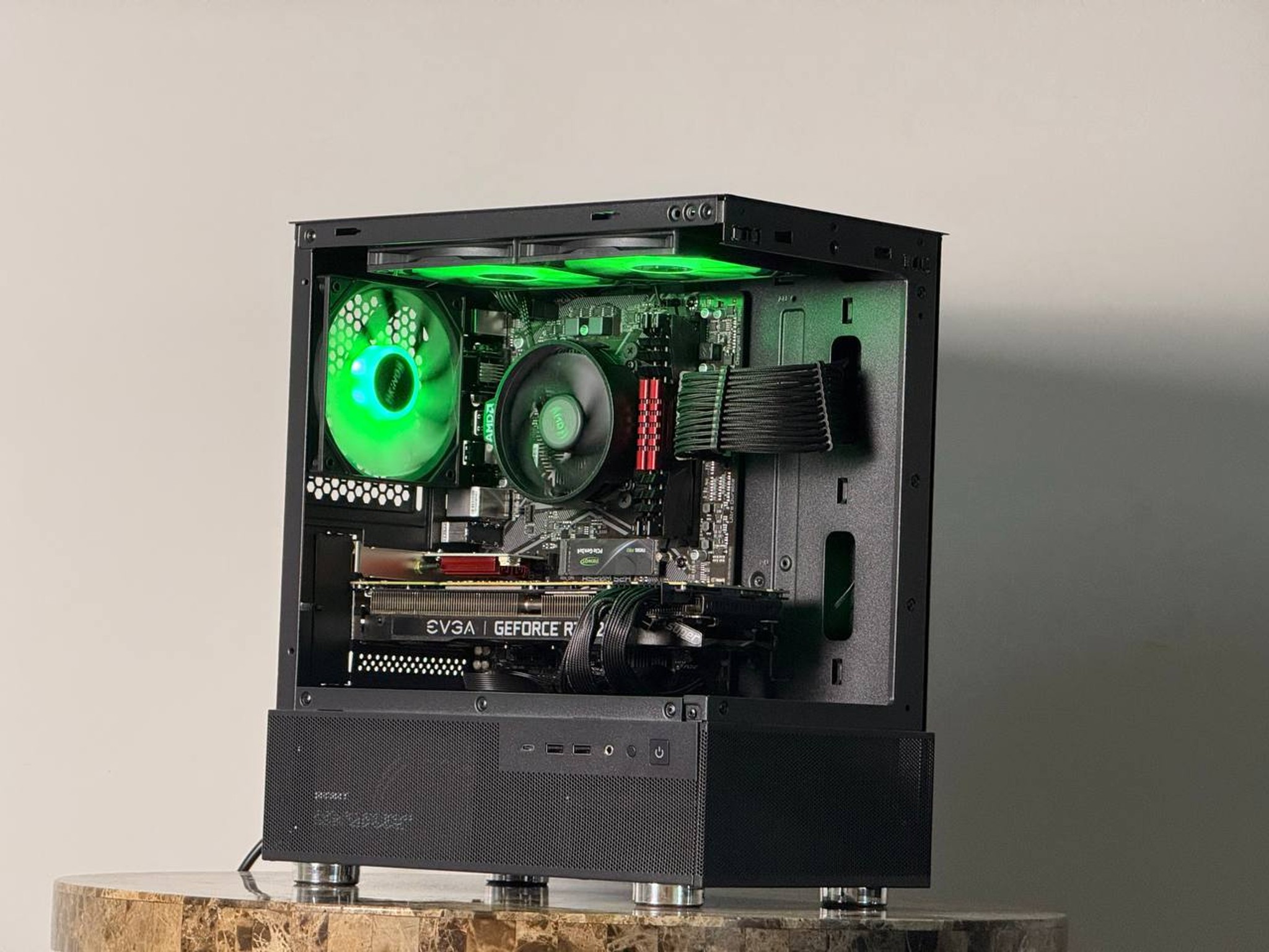 FREE SHIP 🖤🌈 Black RGB Gaming PC | RTX 2070 Super | Ryzen 5 5500