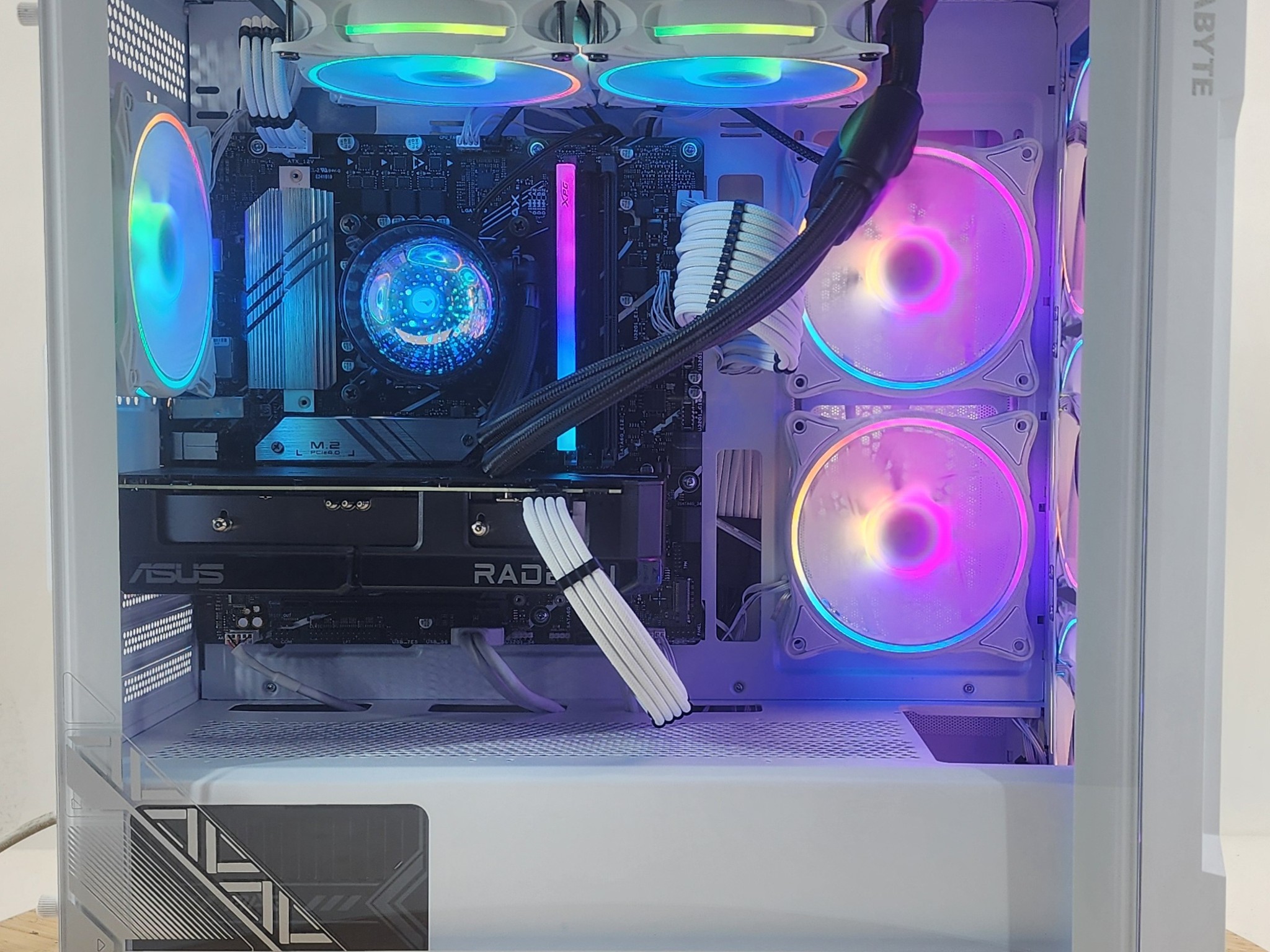 Gaming PC i5-14400F 16GB RAM 1TB SSD RX 7600 XT 16GB Windows 11 Computer
