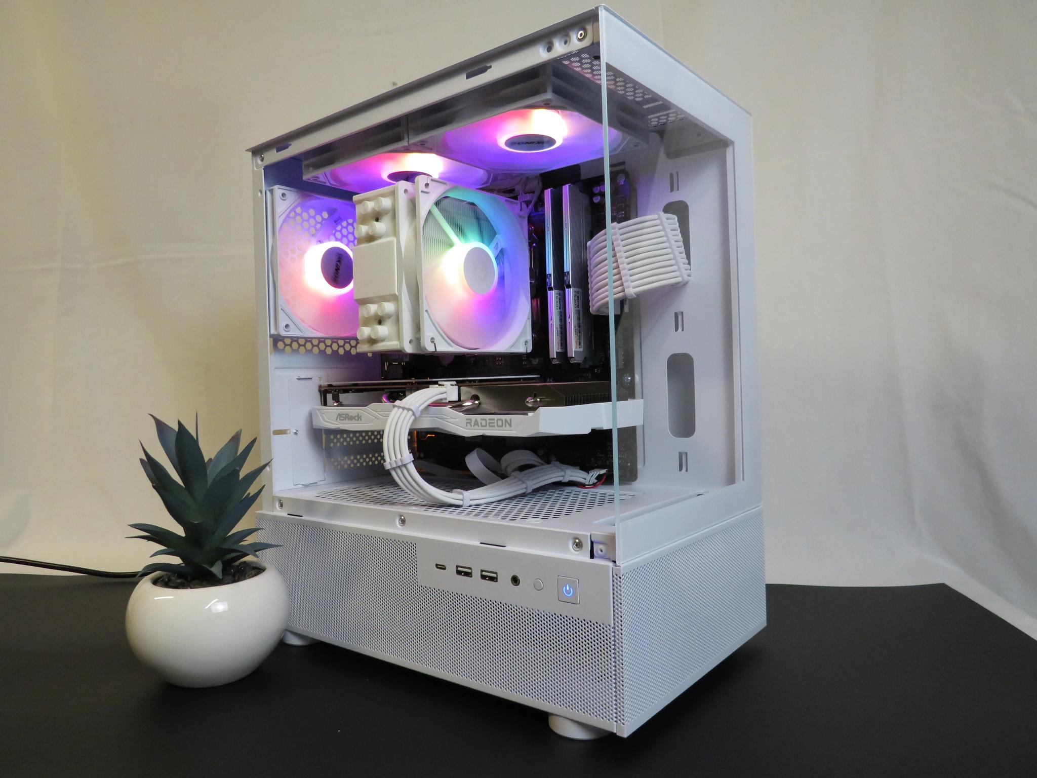 Beautiful Gamer: Ryzen 5 5600 + RX 6600 + 32 GB DDR4 + 1 TB NVME SSD