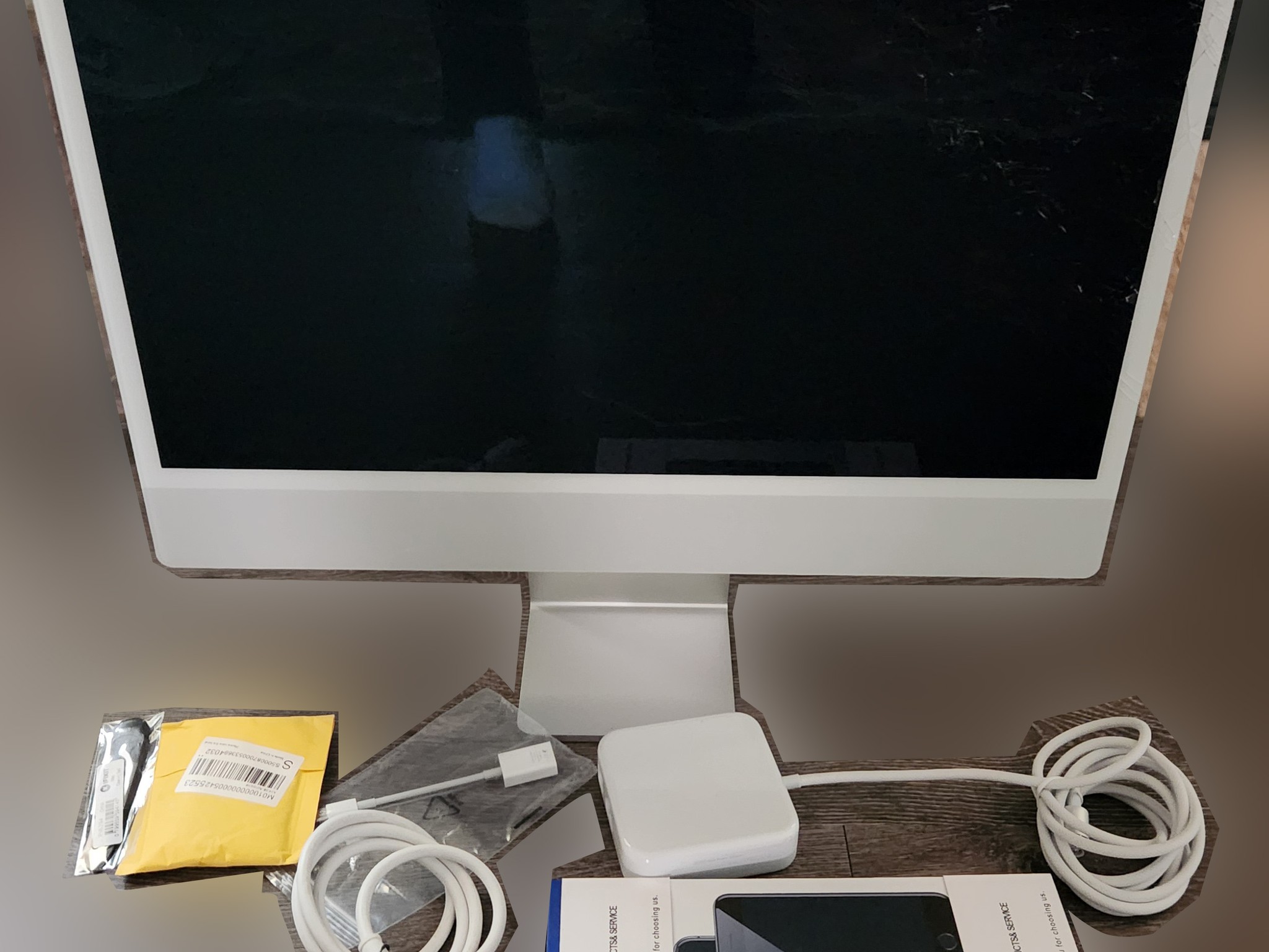 iMac 24" desktop computer damaged screen
