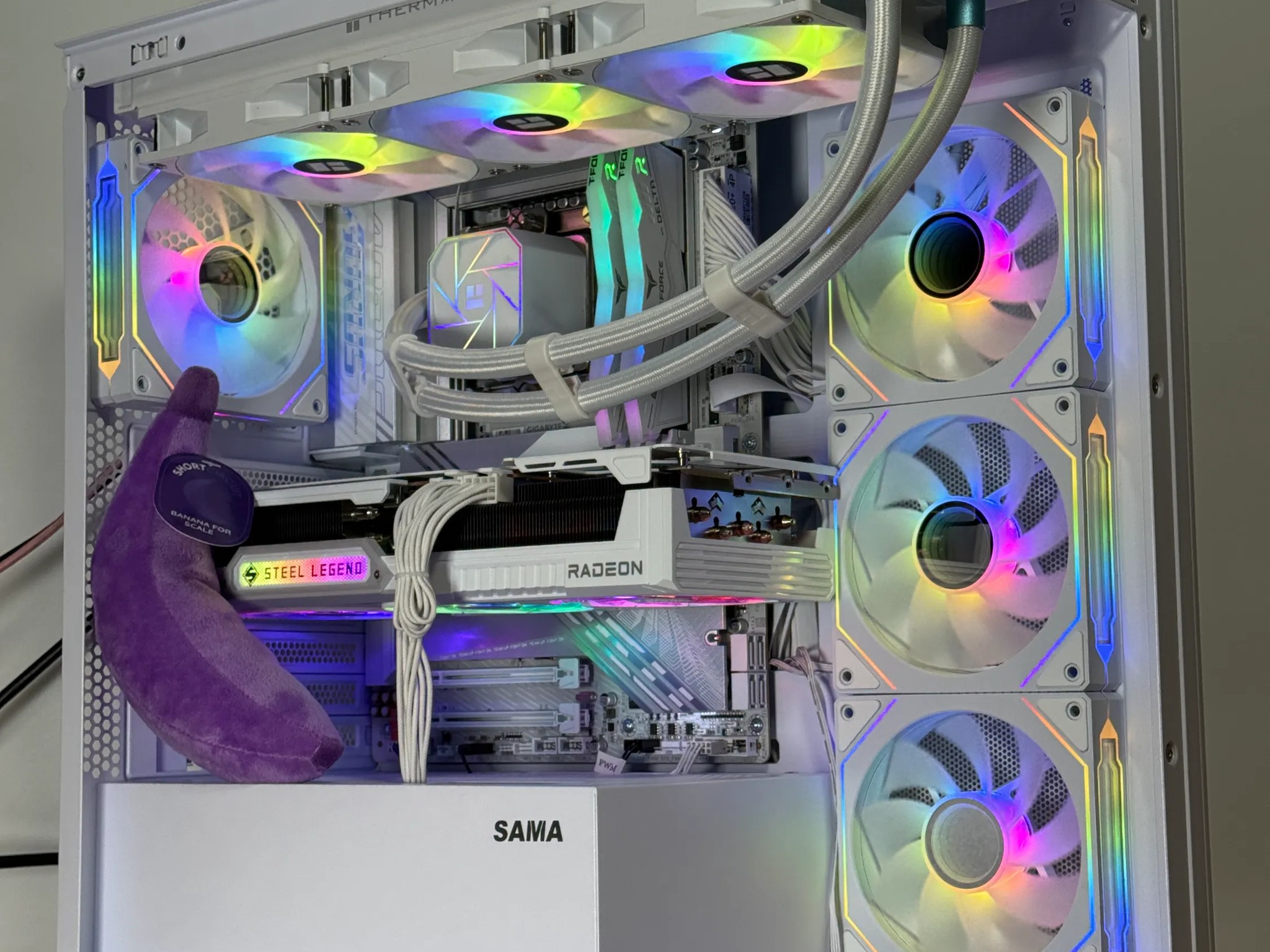 AMD RX 9070XT Intel Core Ultra 7 265k Gaming PC