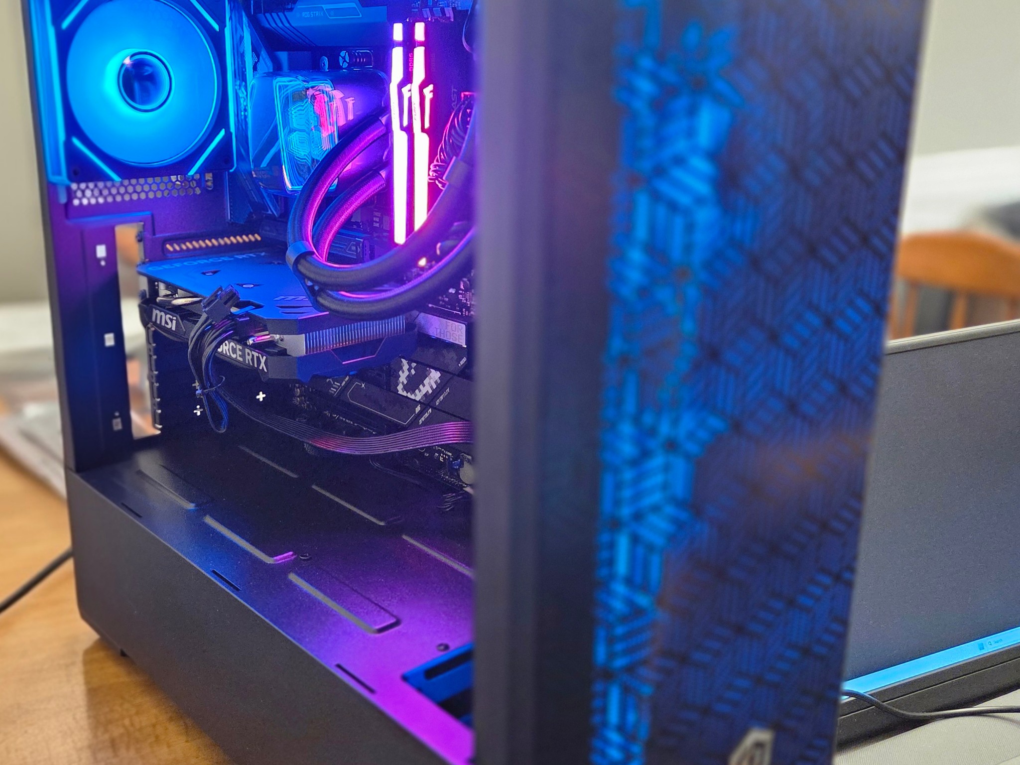 ASUS ROG STRIX Z890-H, Intel Core Ultra 5 250KF, MSI RTX 4060 8GB, 16GB 6000 CL30 RAM
