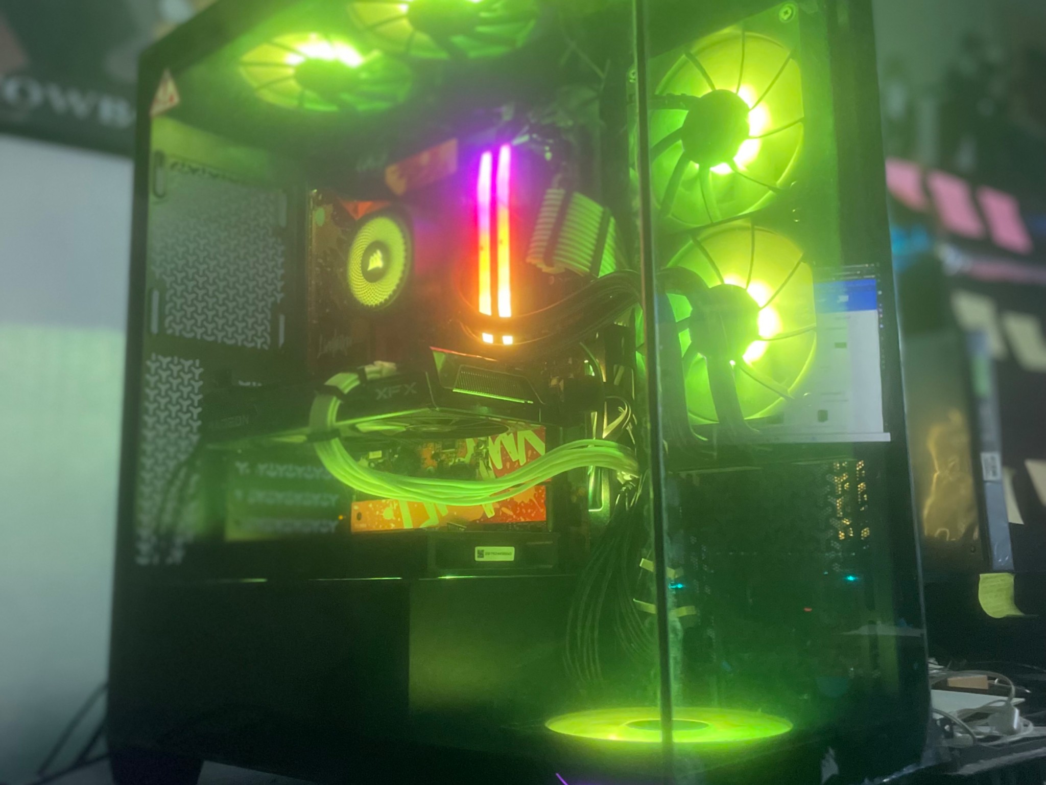 7800X3D + XFX Speedster SWFT RX 7600 Upgradable Built Pc