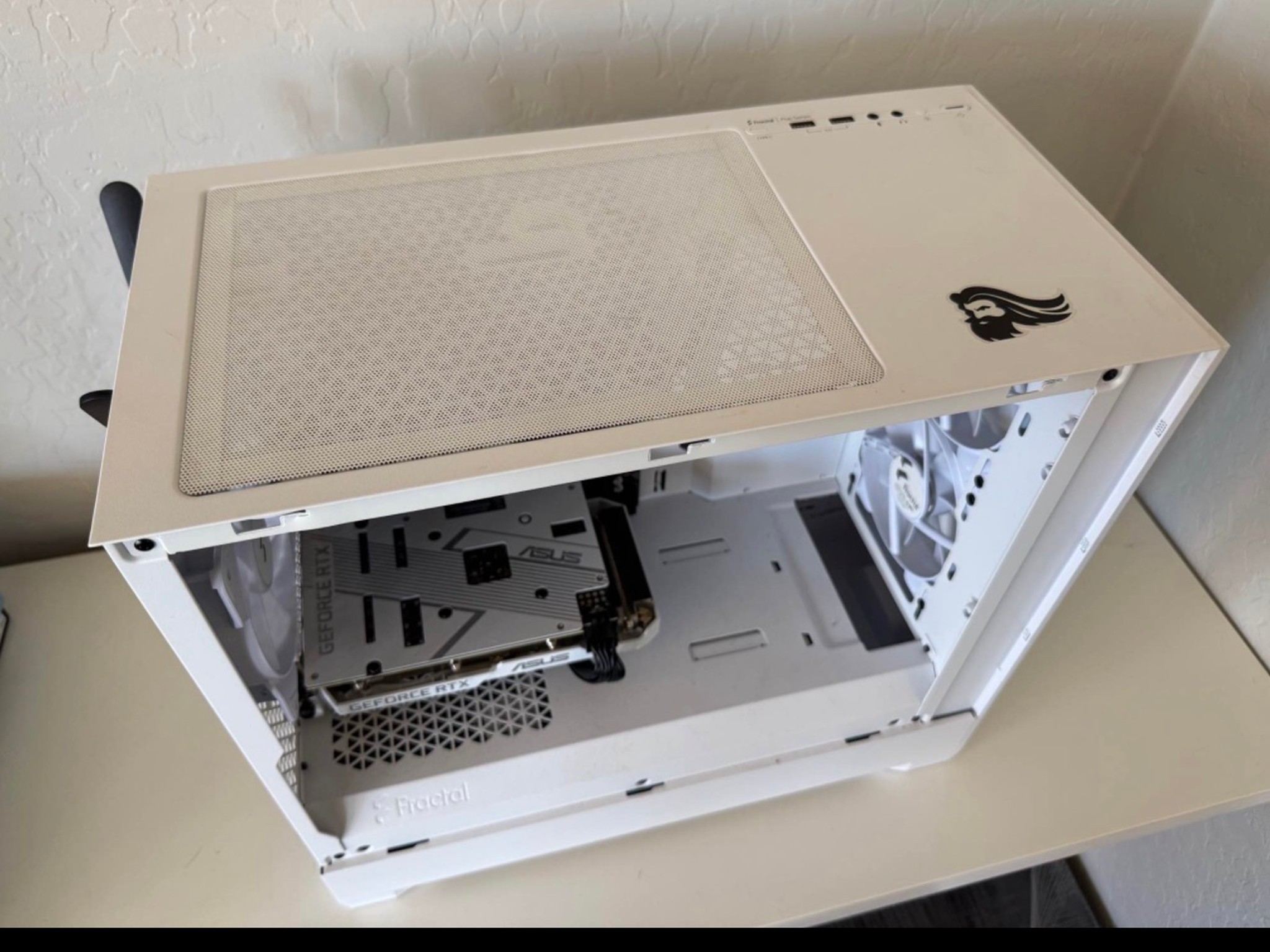 RXT 3060 12GB WHITE + RYZEN 5 5500 GAMING PC