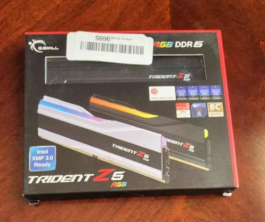 64GB G.SKILL Z5 RGB (2x32GB) DDR5-6400 RAM, F5-6400J3239G32GX2-TZ5RK