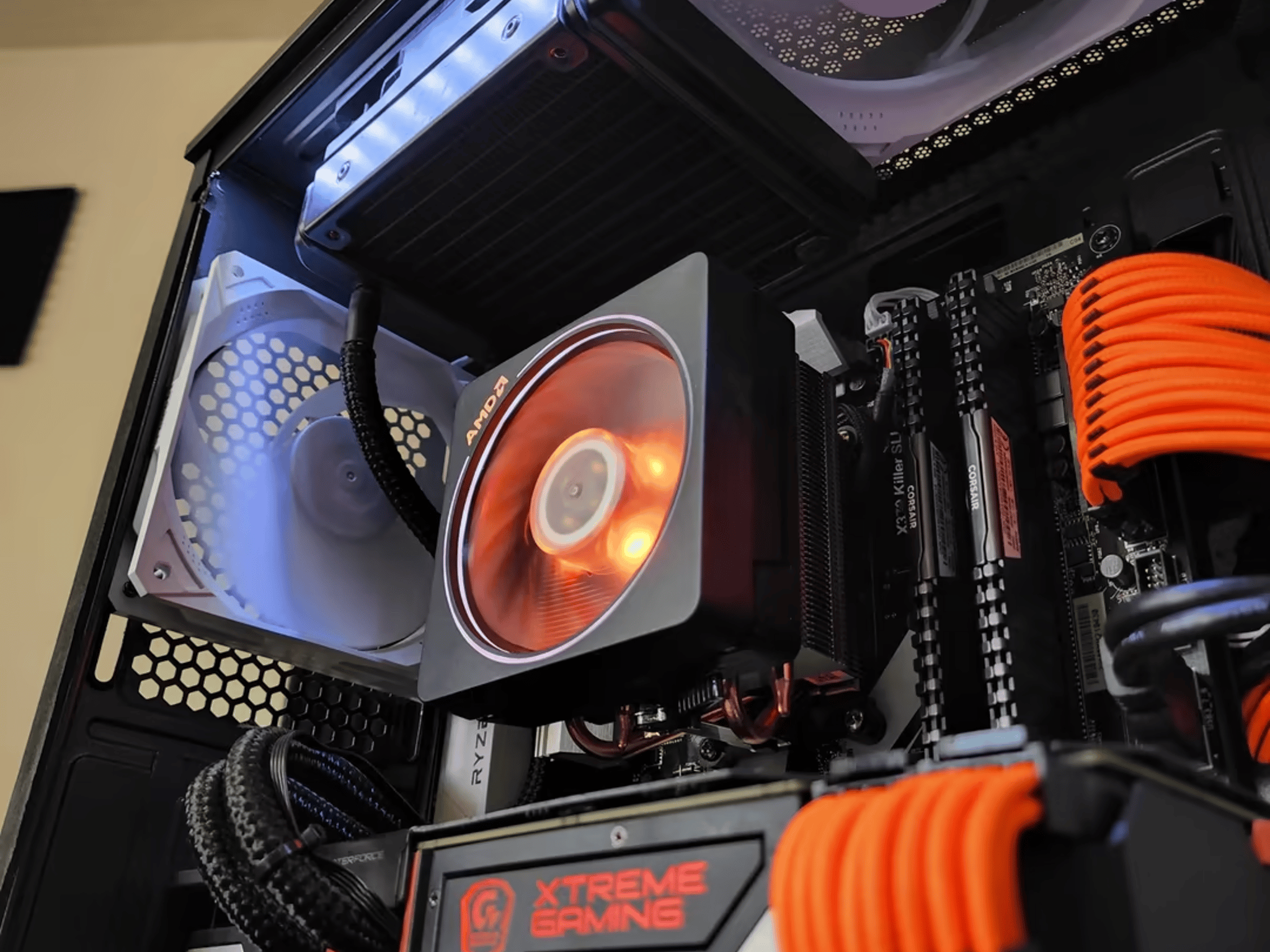 AMD Ryzen 7 1700 // Gigabyte xtreme gaming 1080 // Corsair Vengeance LPX 16GB 3000MHz
