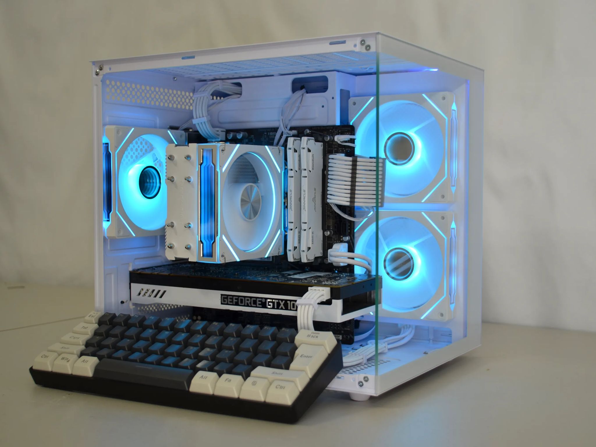 ❄️SnowFlake V2❄️- Free Keyboard!⌨️ | I5-10400f | GTX 1070 | 1tb NVME ssd | Windows 11 | WiFi