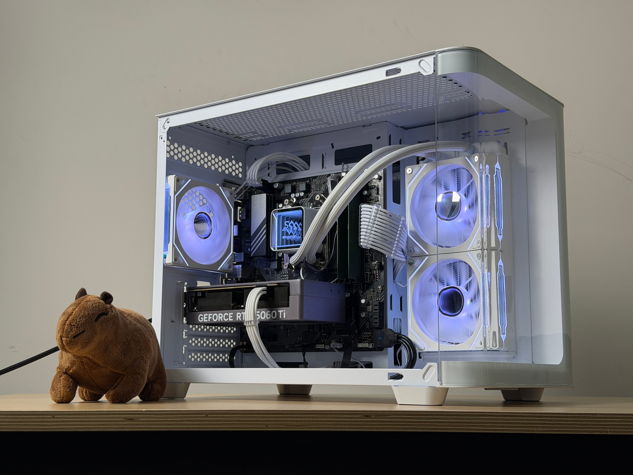 RYZEN RTX 5060 Ti 8GB Custom Gaming PC - Ryzen 5 9600X