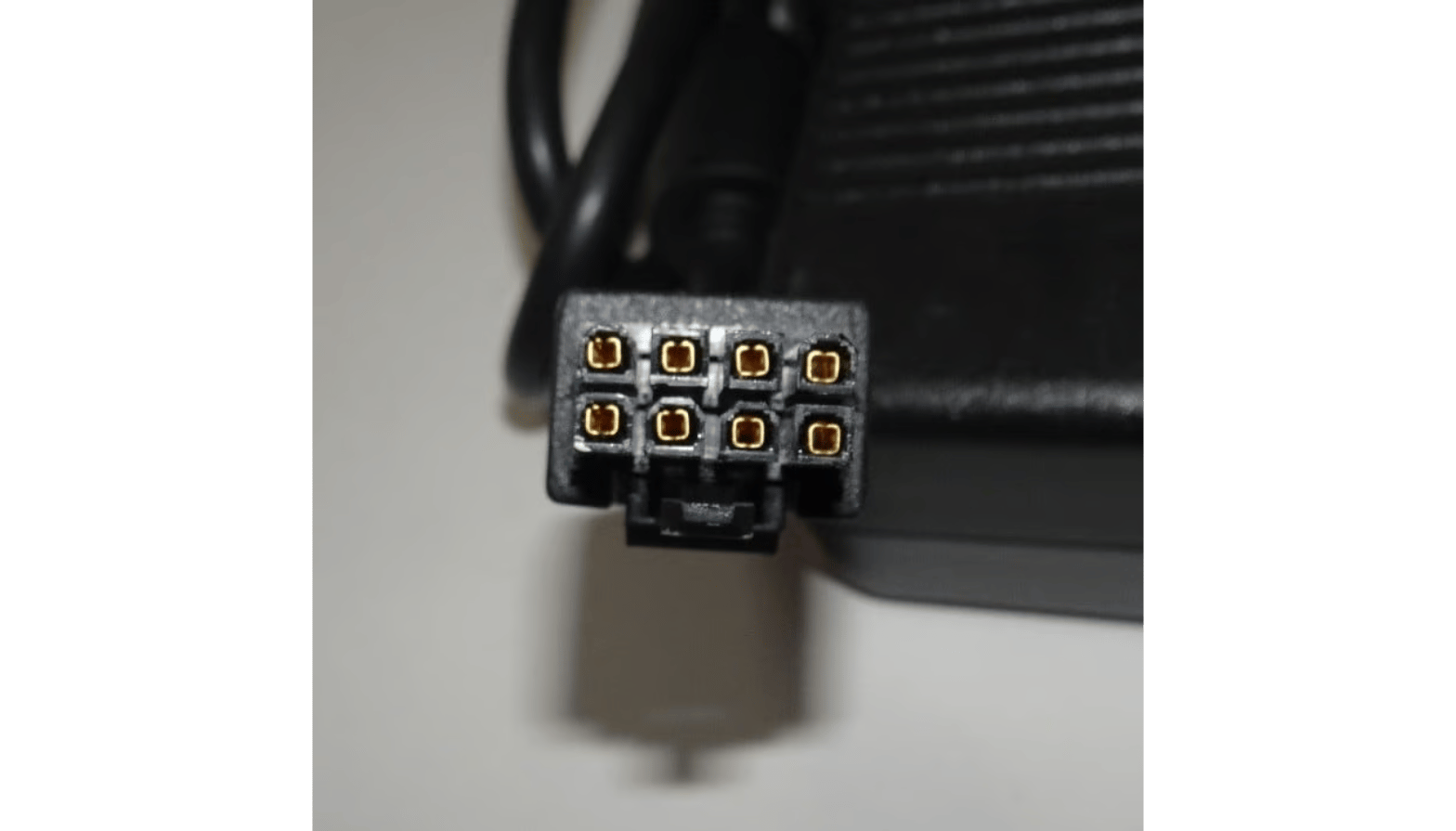 216W Dell Computer DA-2 Series AC Power Supply Adapter 12V 18A 8 Pin