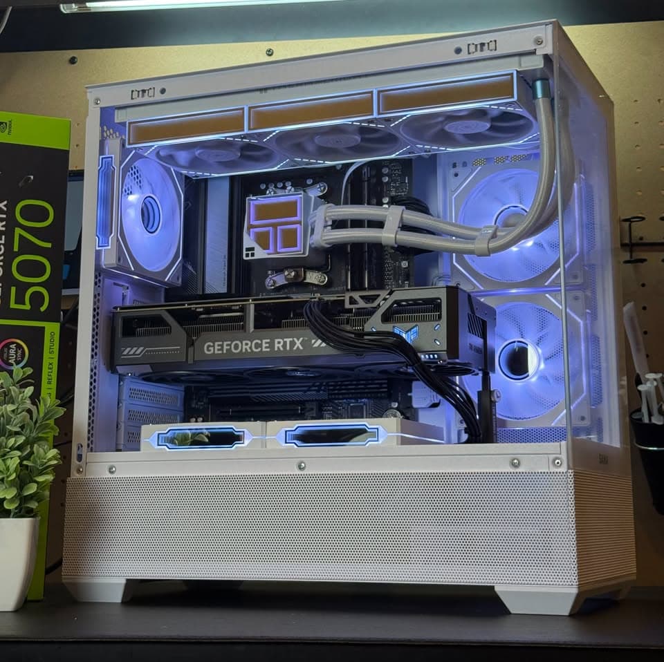 1440P / 4K Gaming PC | RTX 5070 | Ryzen 5 9600x | 32GB DDR5 RAM | 1TB | Windows 11