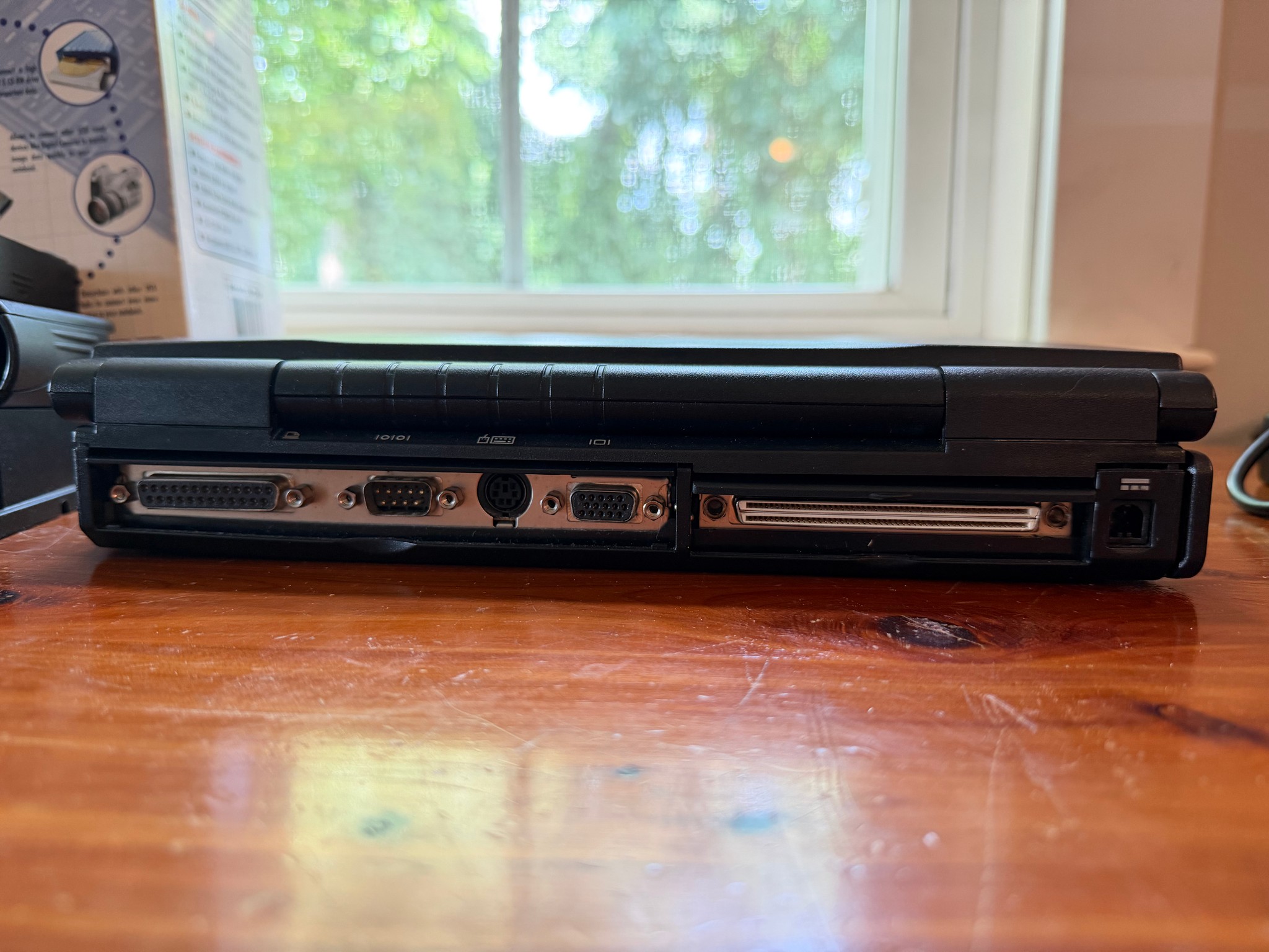 Dell Pentium 133 Windows 3.1 Laptop