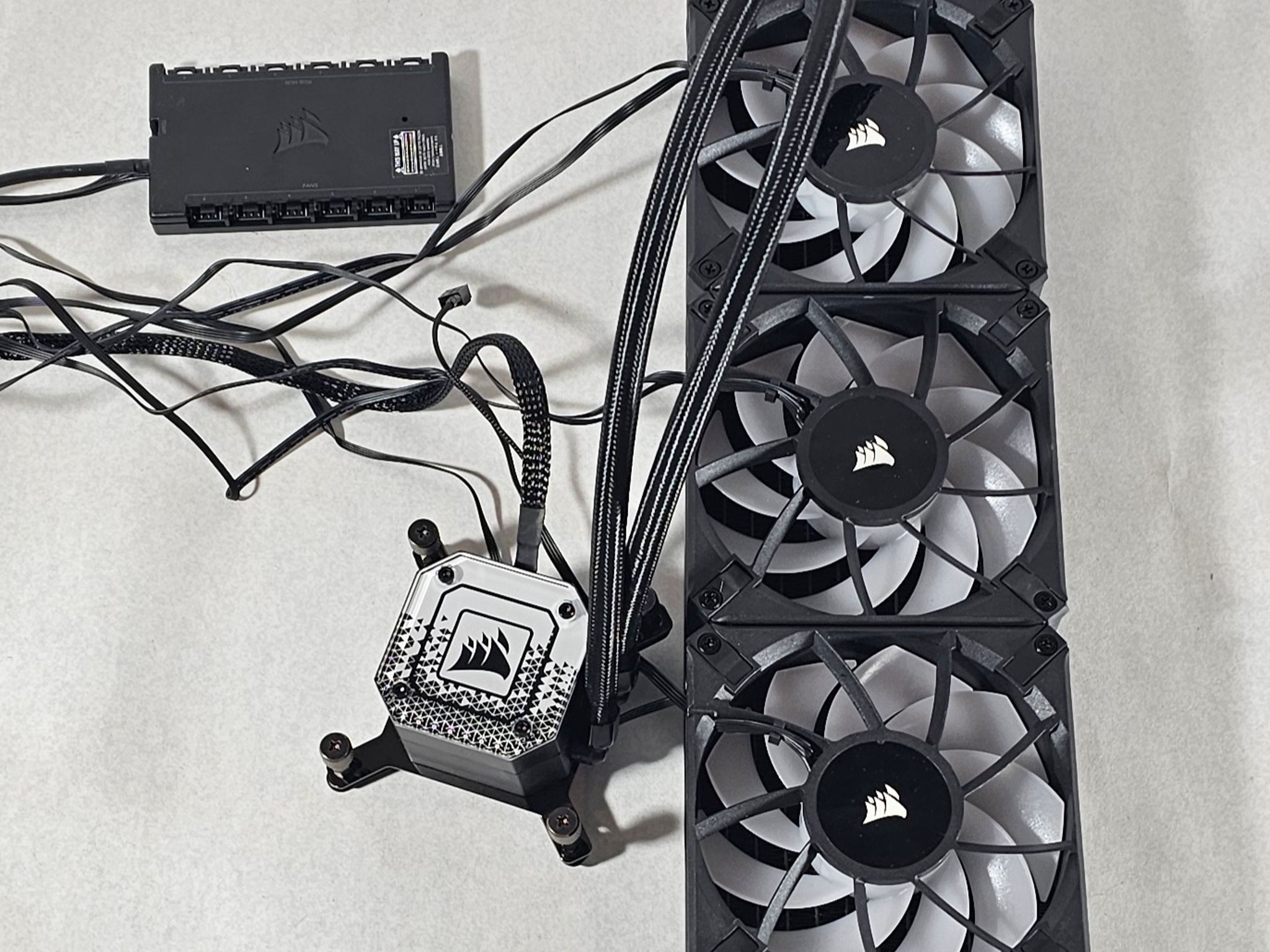 360mm Corsair AIO RGB CPU Liquid Cooler for Intel LGA1700